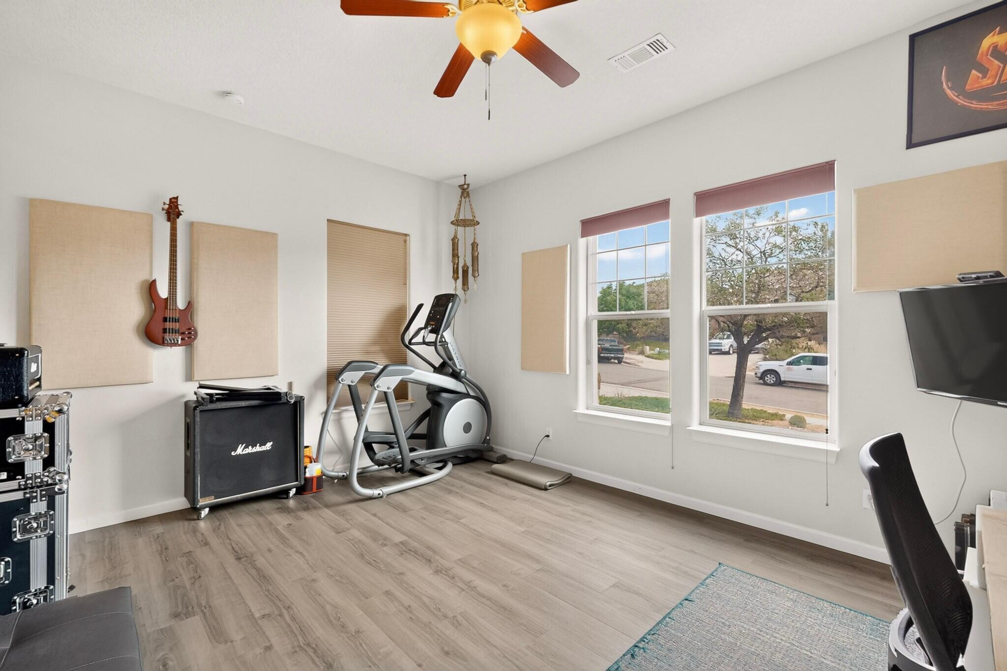 3708 Tierra Vista Place NE