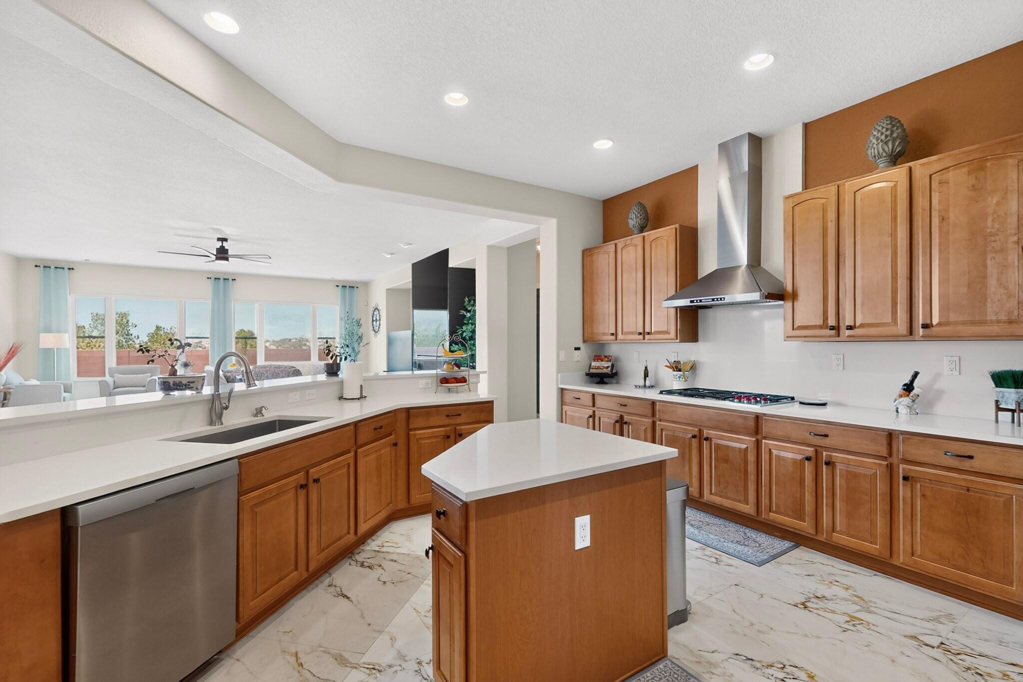 3708 Tierra Vista Place NE