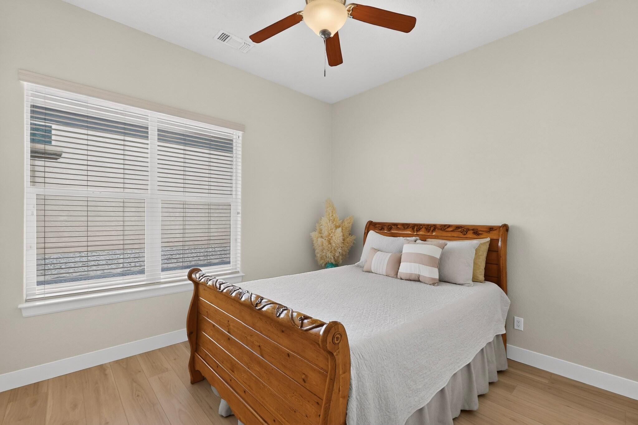 3708 Tierra Vista Place NE