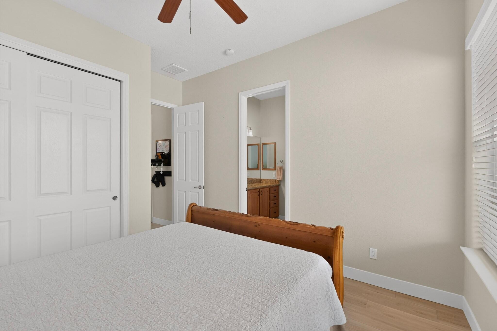 3708 Tierra Vista Place NE