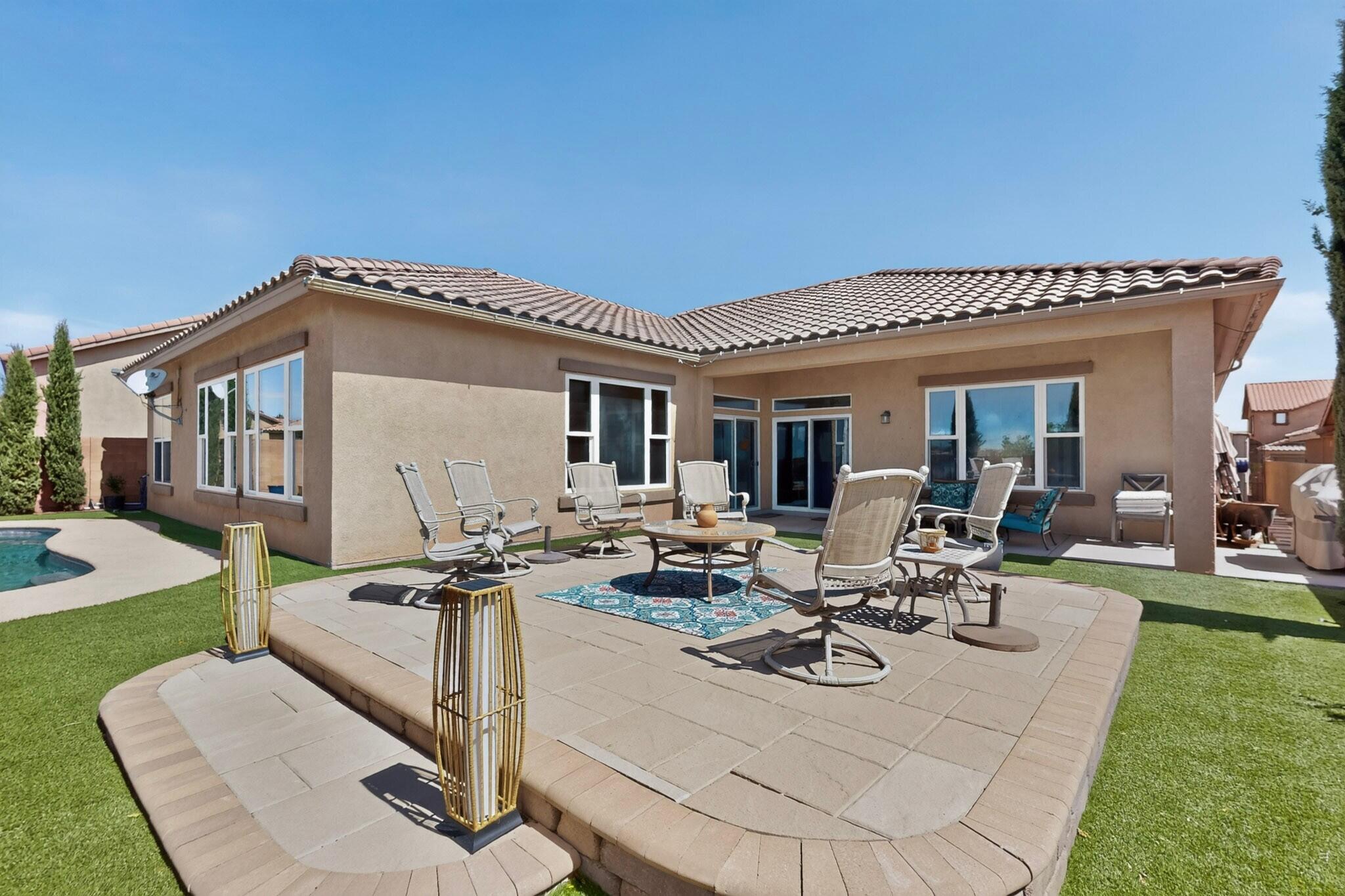 3708 Tierra Vista Place NE