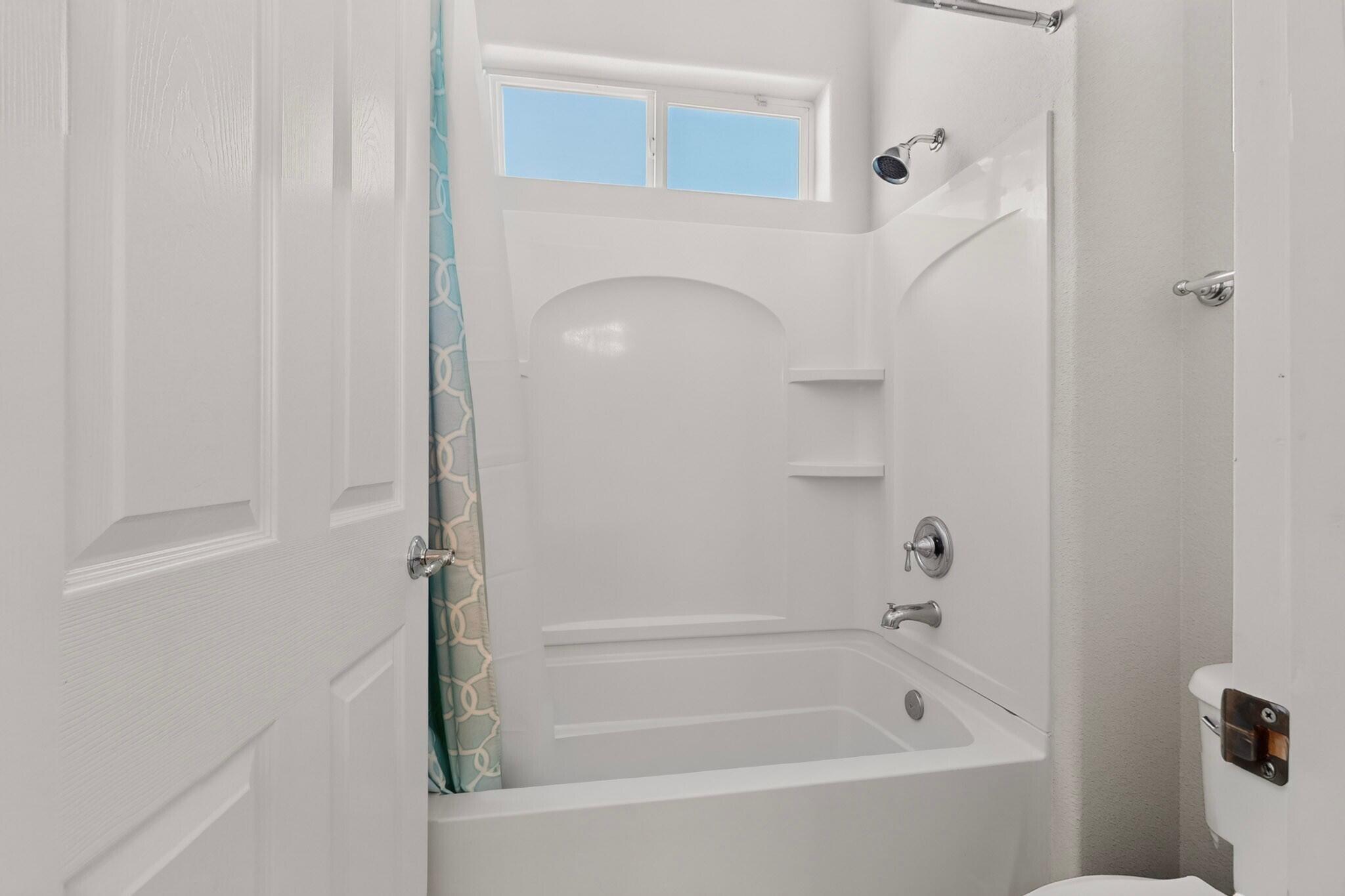 3708 Tierra Vista Place NE