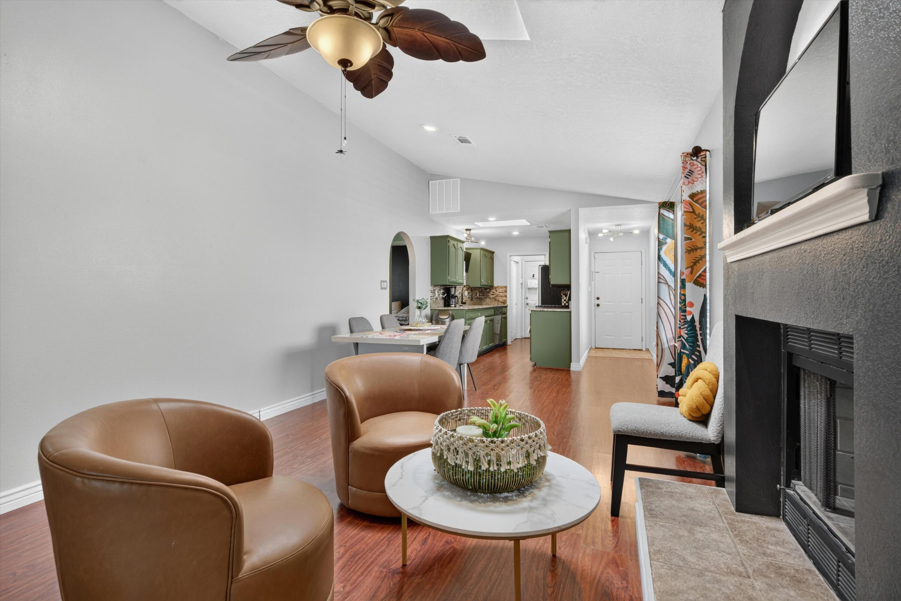13117 Neon Avenue NE