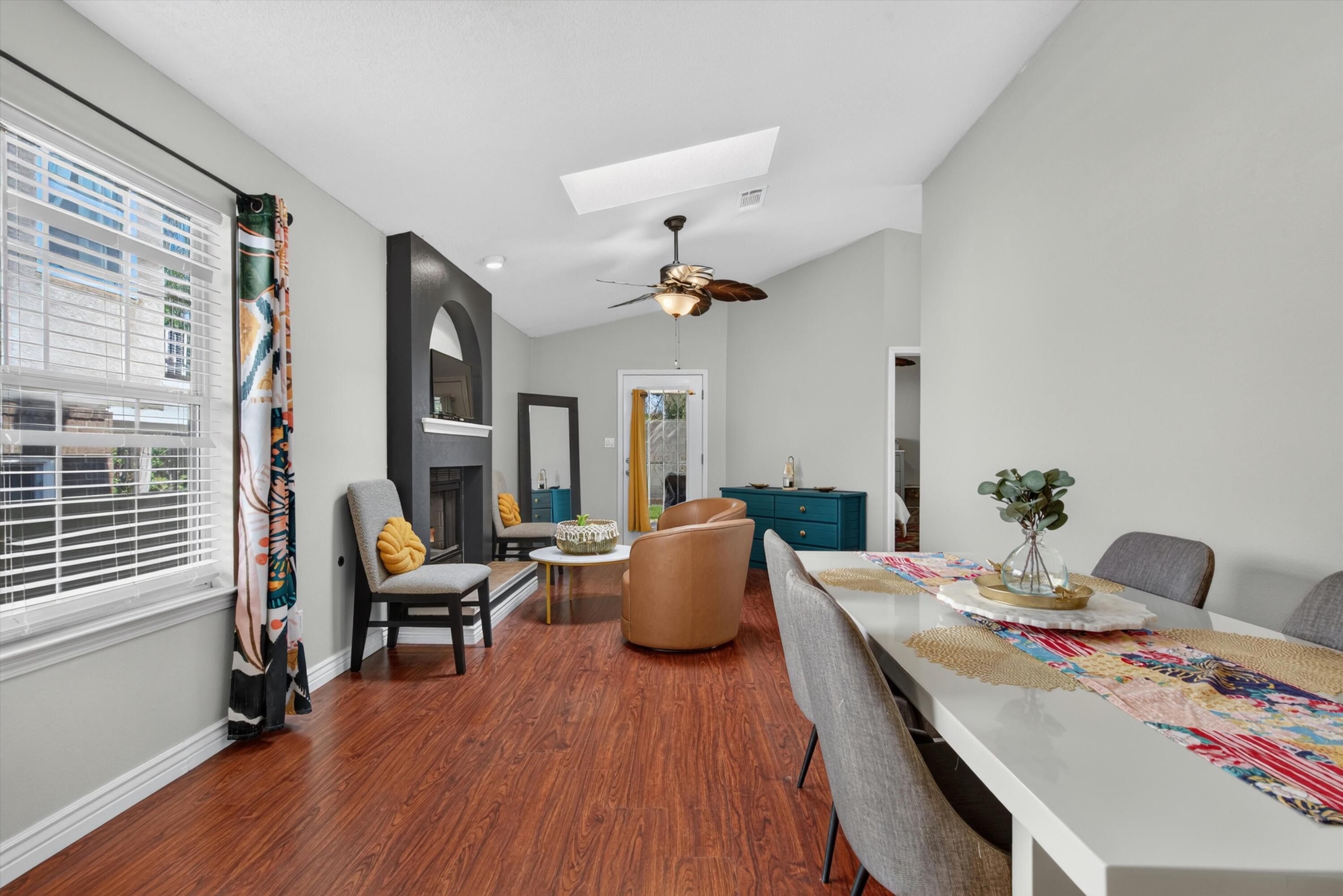 13117 Neon Avenue NE