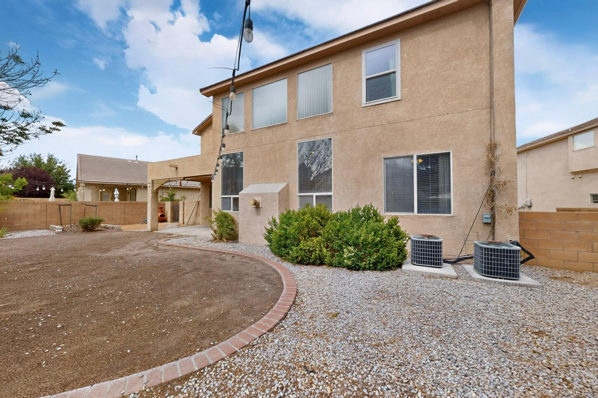 1433 Ducale Drive SE