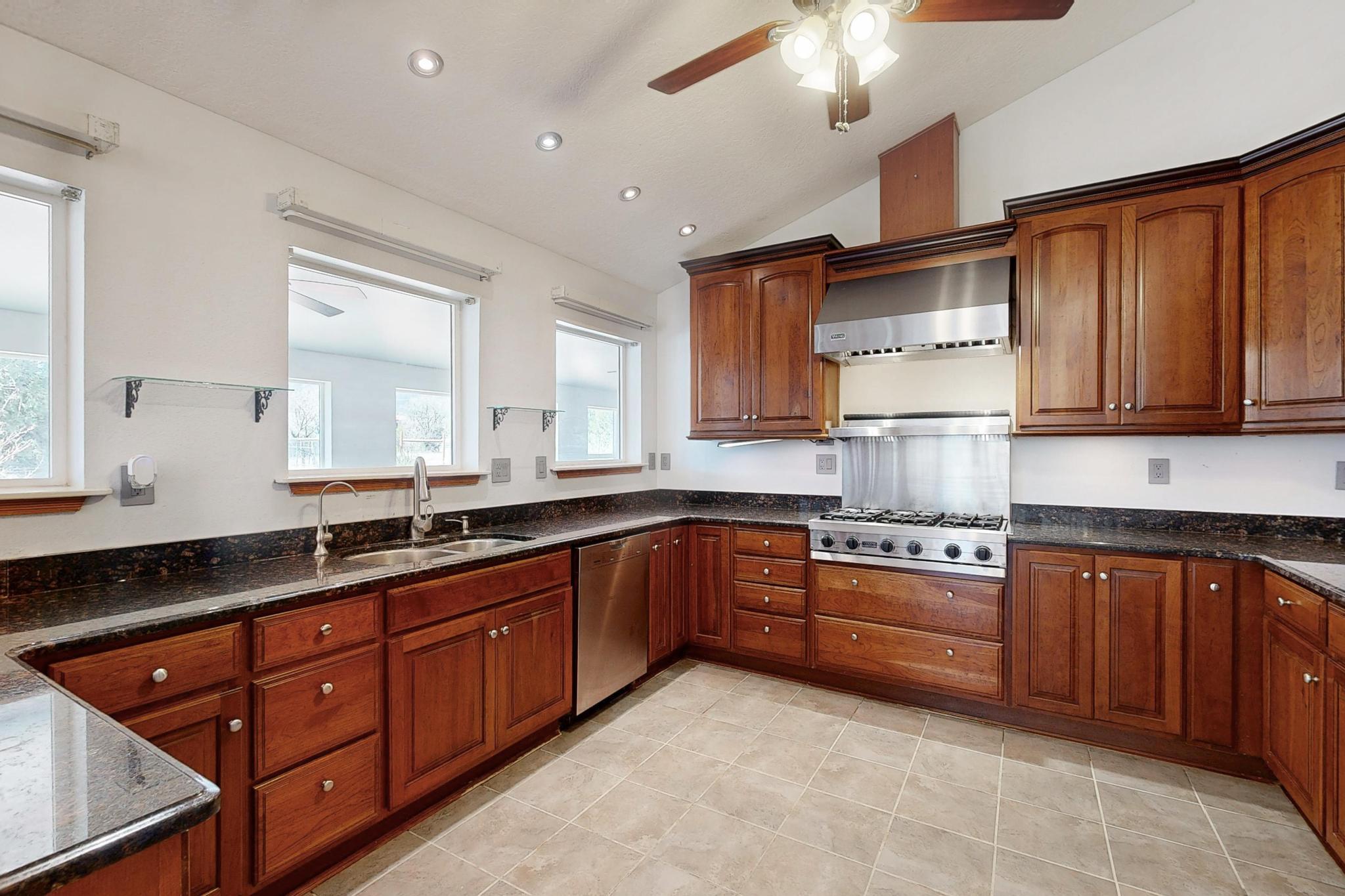 26 Juniper Hill Loop