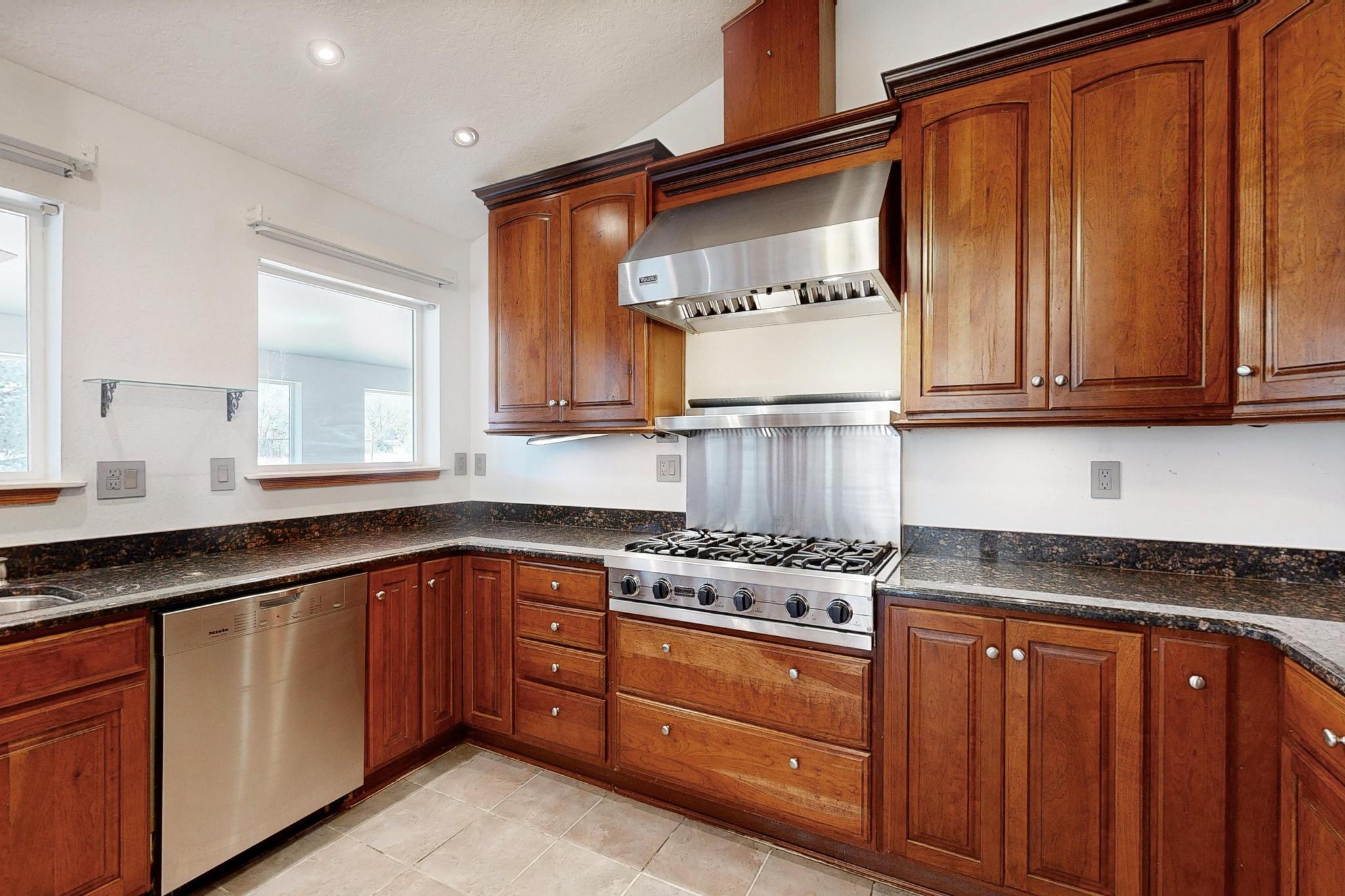 26 Juniper Hill Loop
