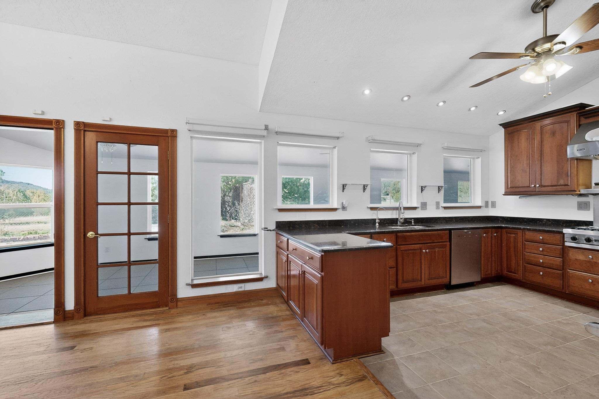 26 Juniper Hill Loop