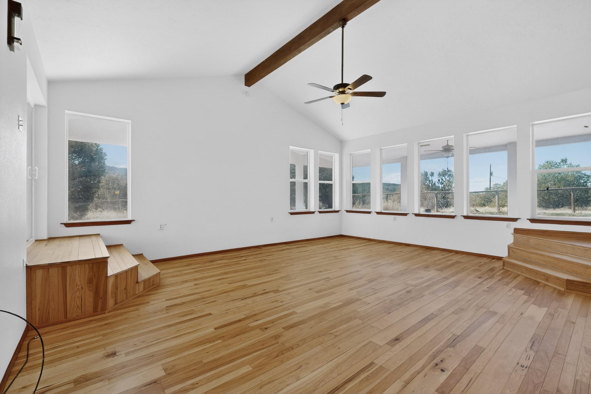 26 Juniper Hill Loop