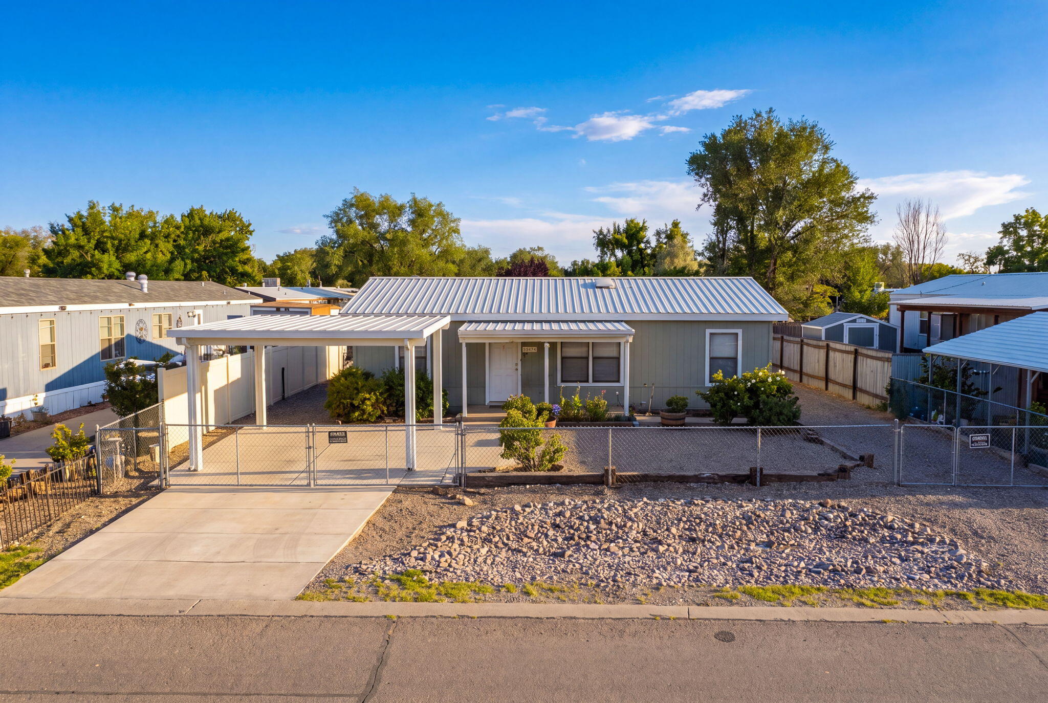 1109 Serafin Court SE