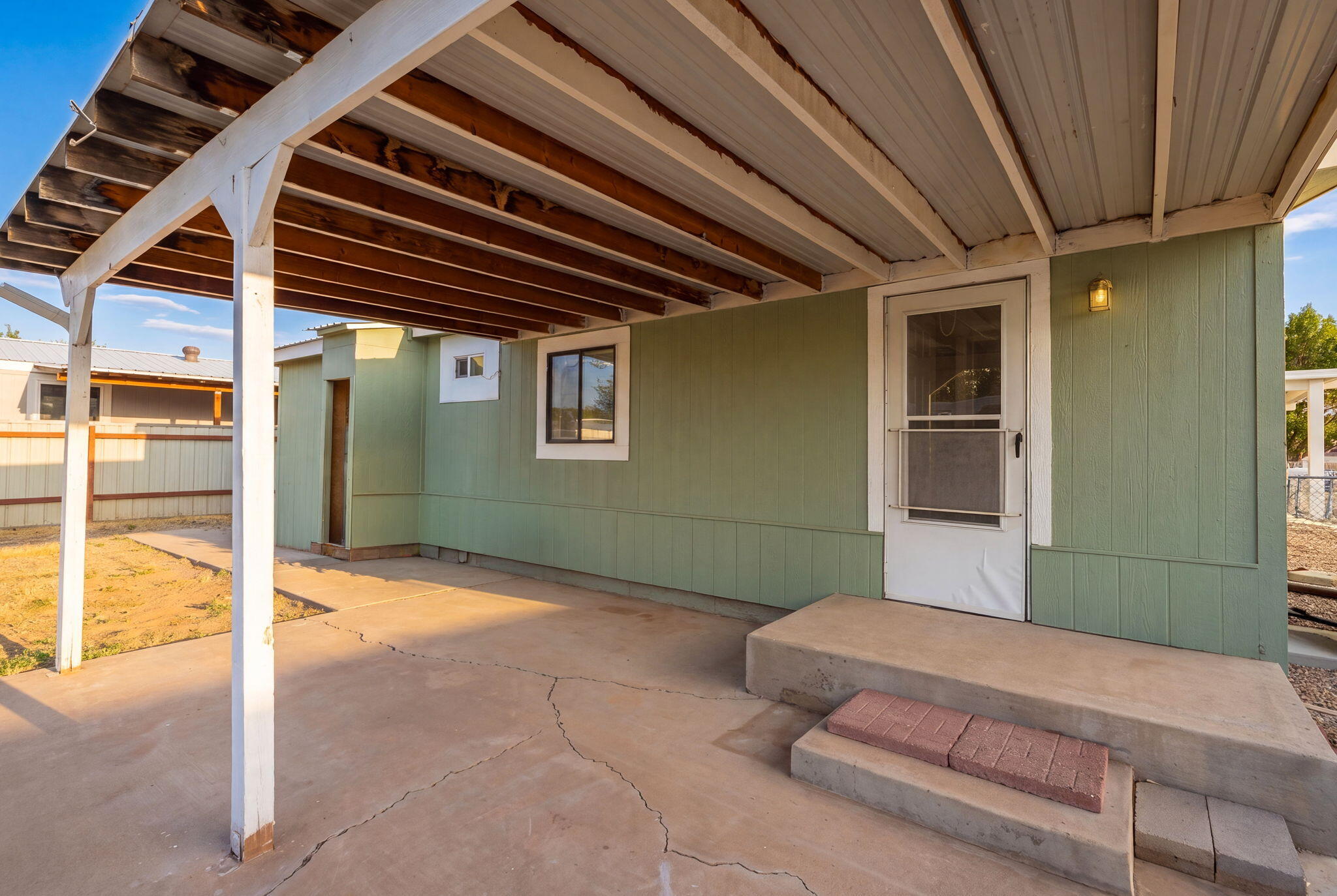 1109 Serafin Court SE