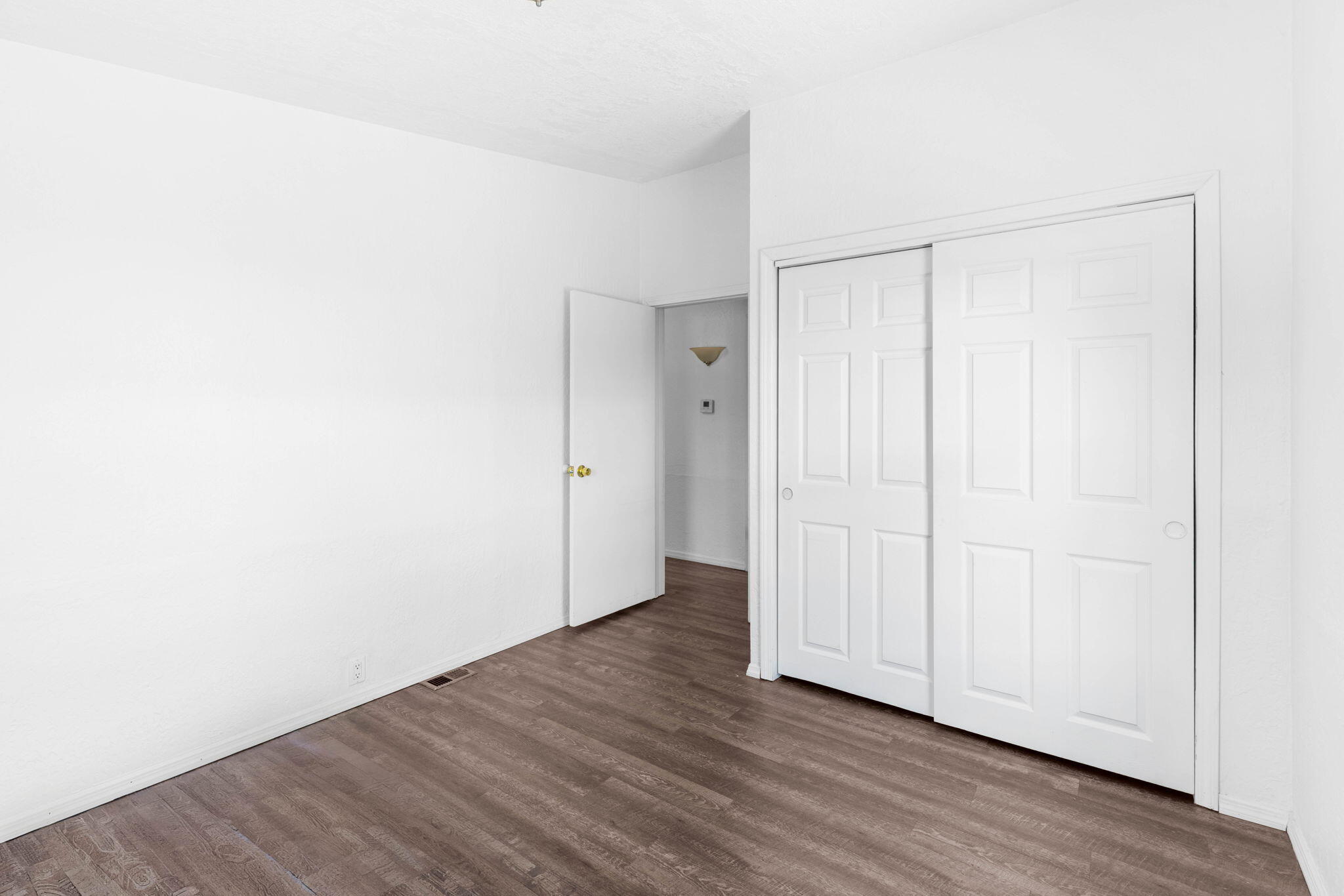 1109 Serafin Court SE
