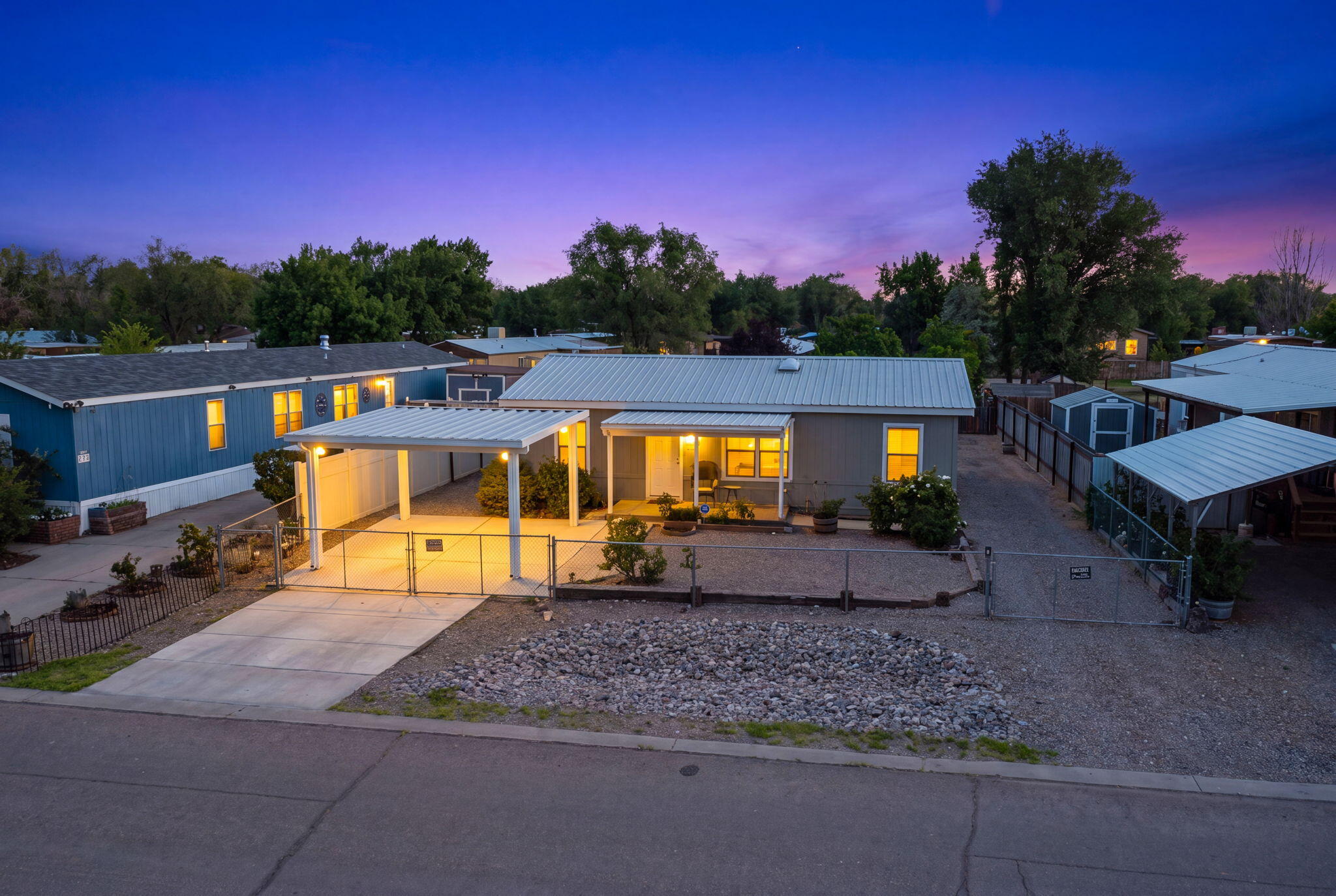 1109 Serafin Court SE