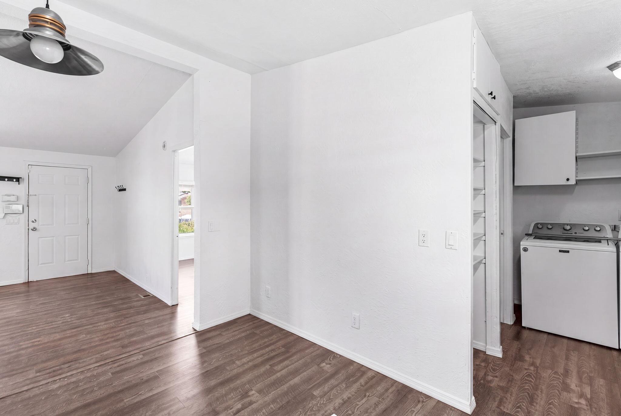 1109 Serafin Court SE