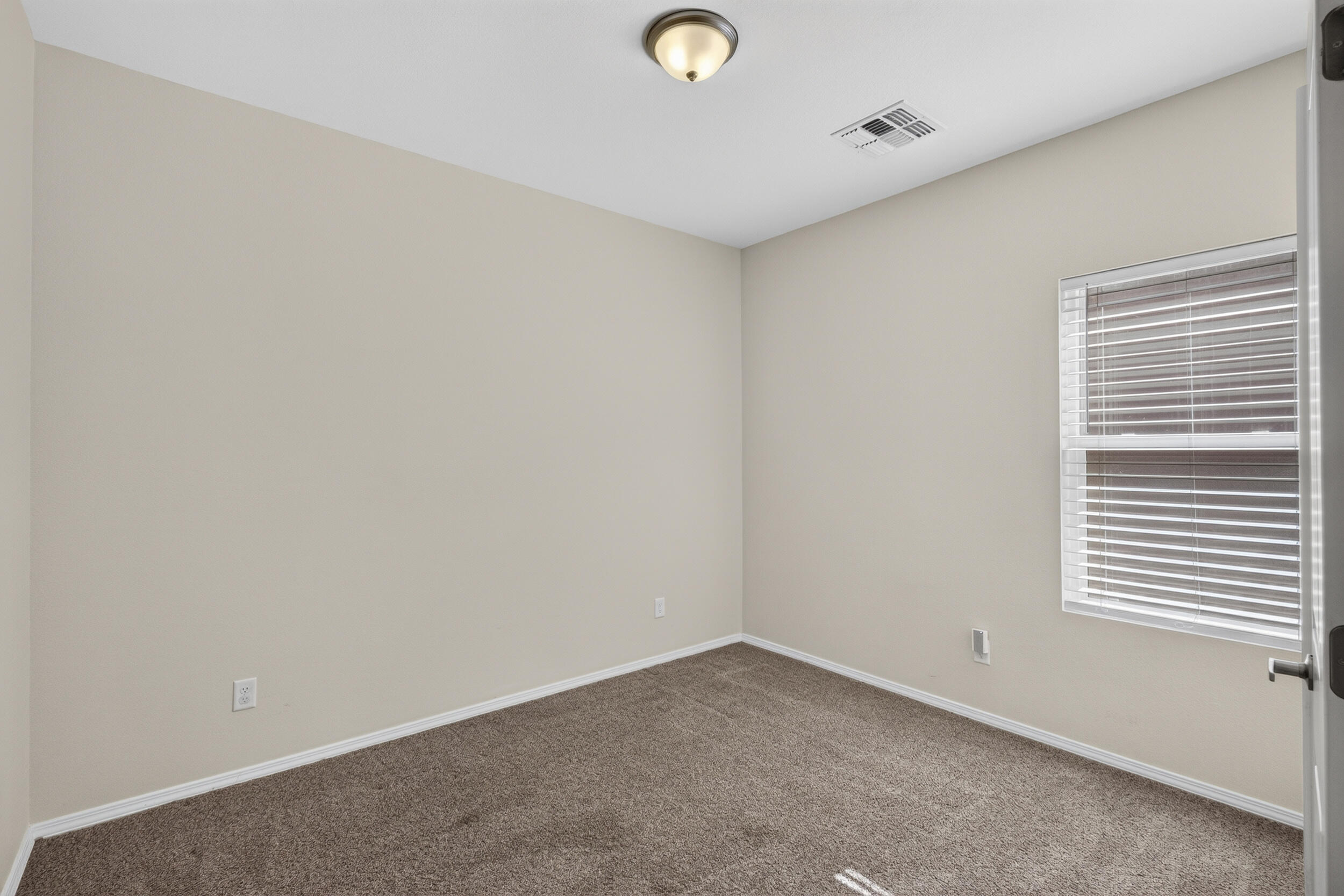 1242 Tierra Verde Loop NW