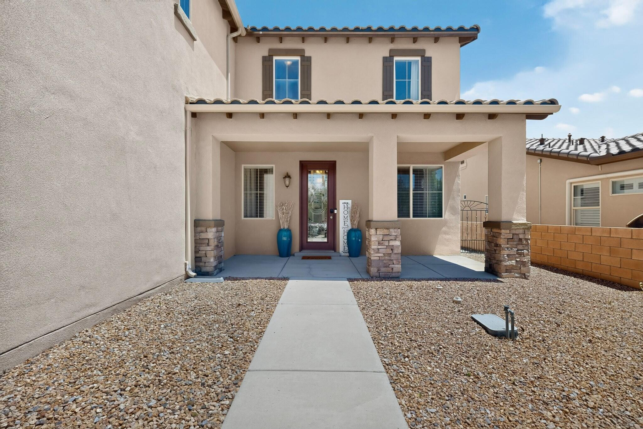 1704 Roble Drive SE