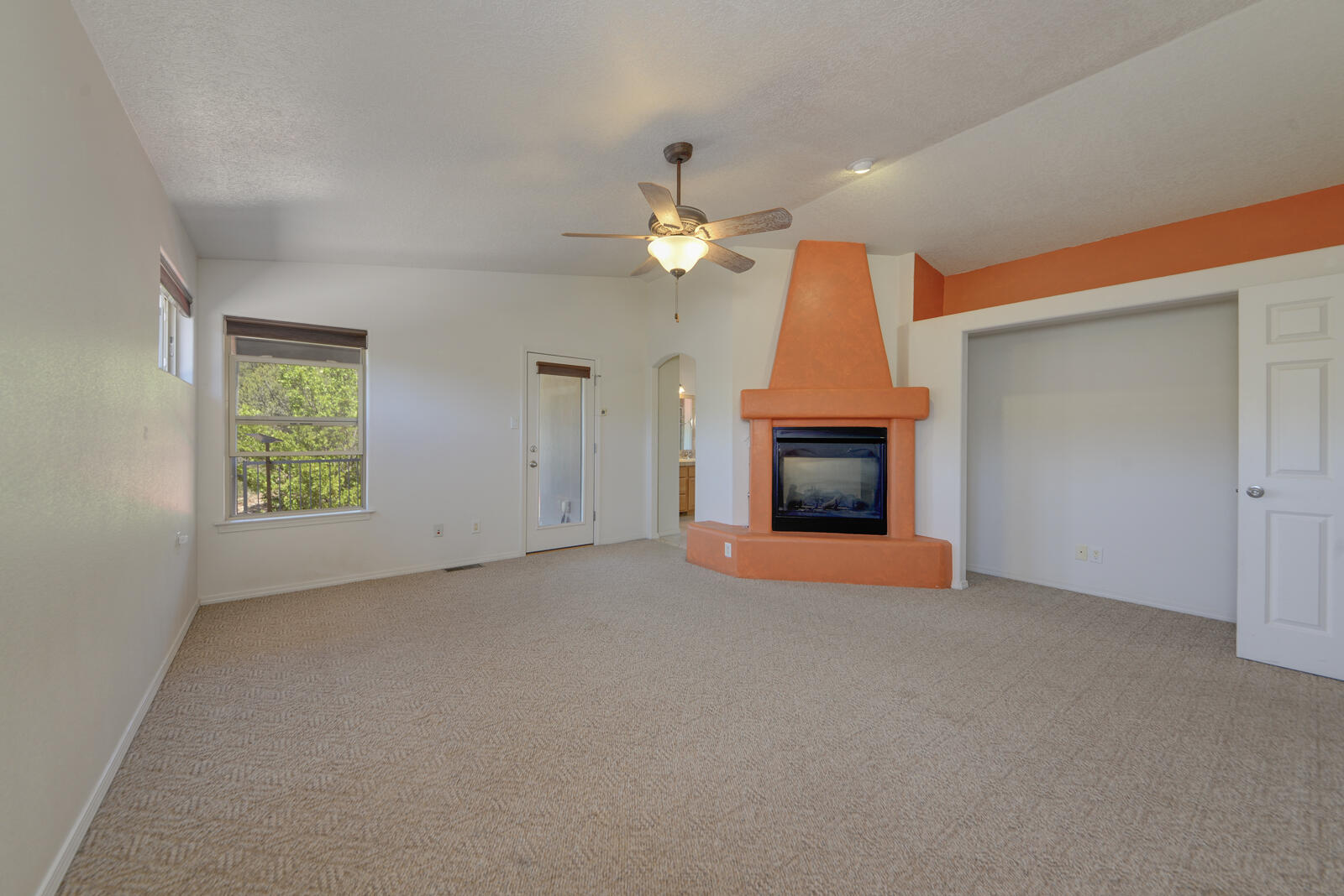 27 Forest Road