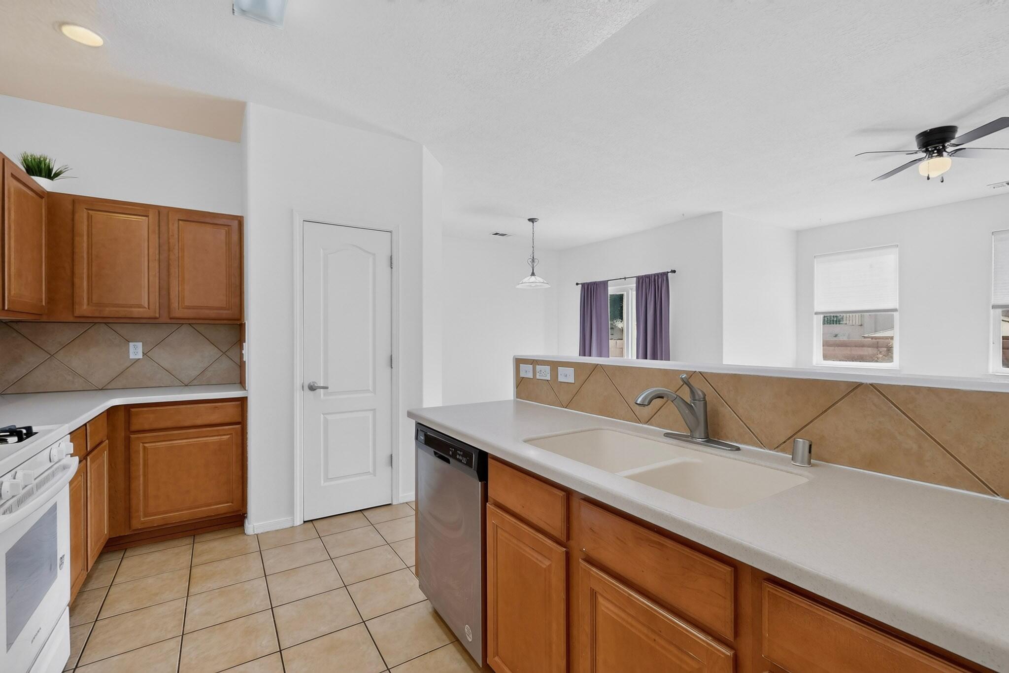 3112 Grassland Drive SW