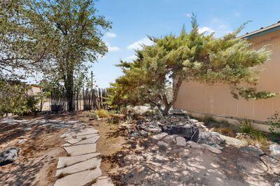 6 El Cerro Mission Place