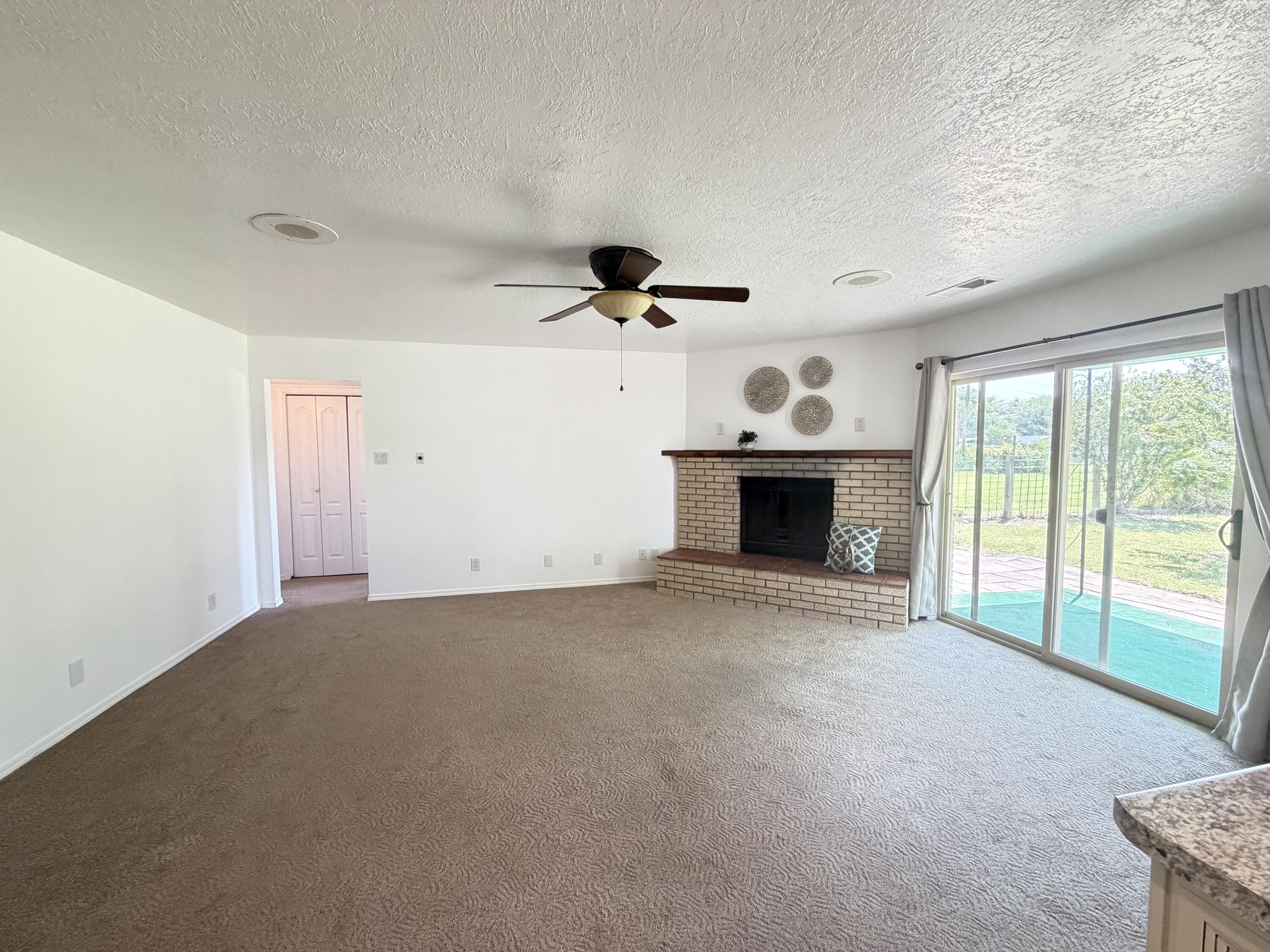 2740 Valle Grande Road SW