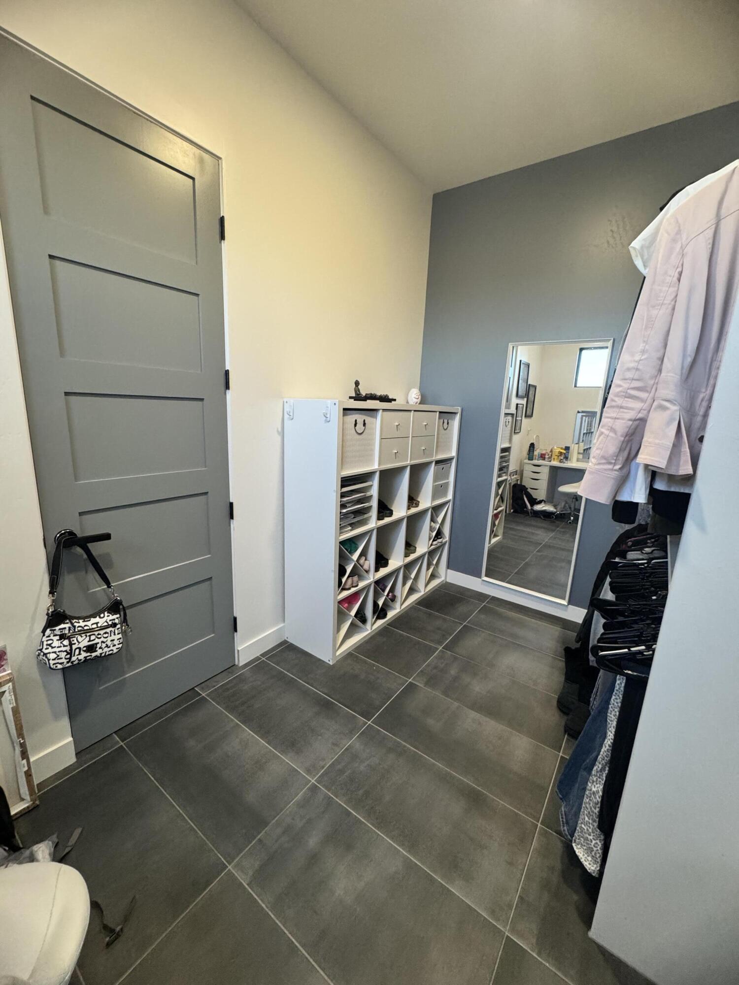 816 Villa Road SE