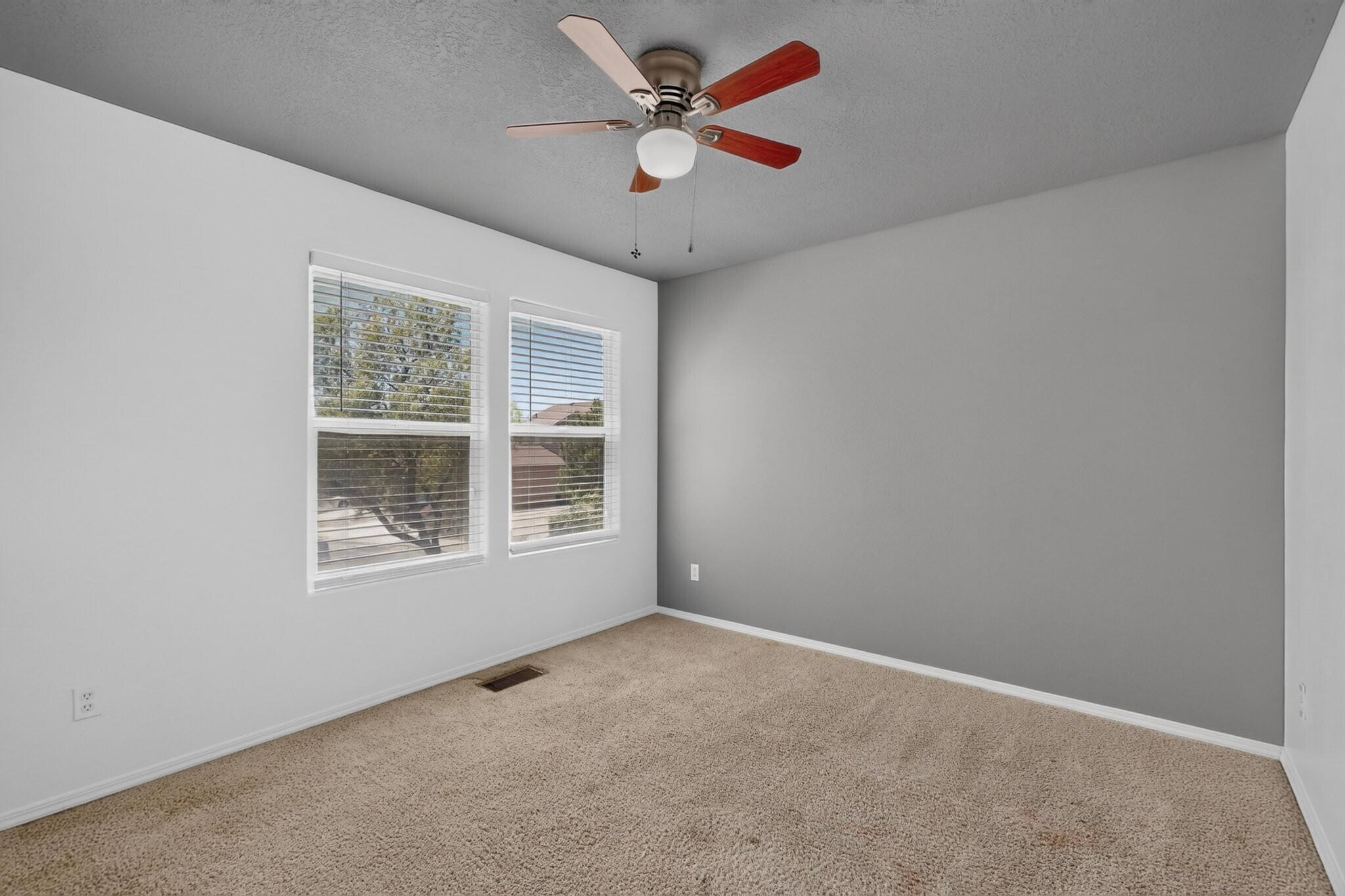 437 Luminoso Drive NW