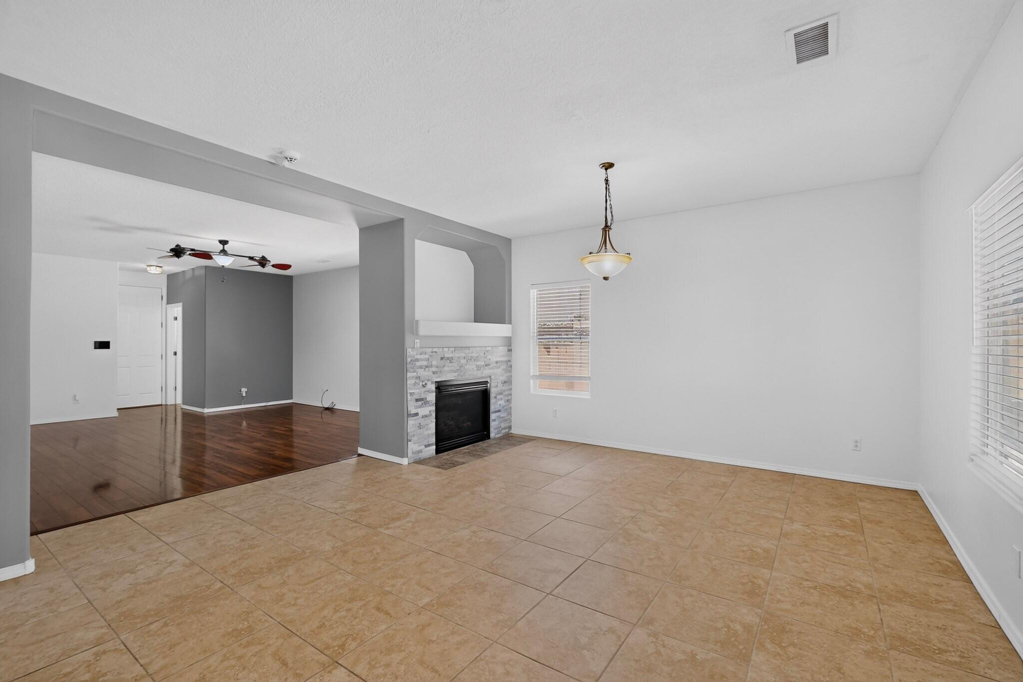 437 Luminoso Drive NW