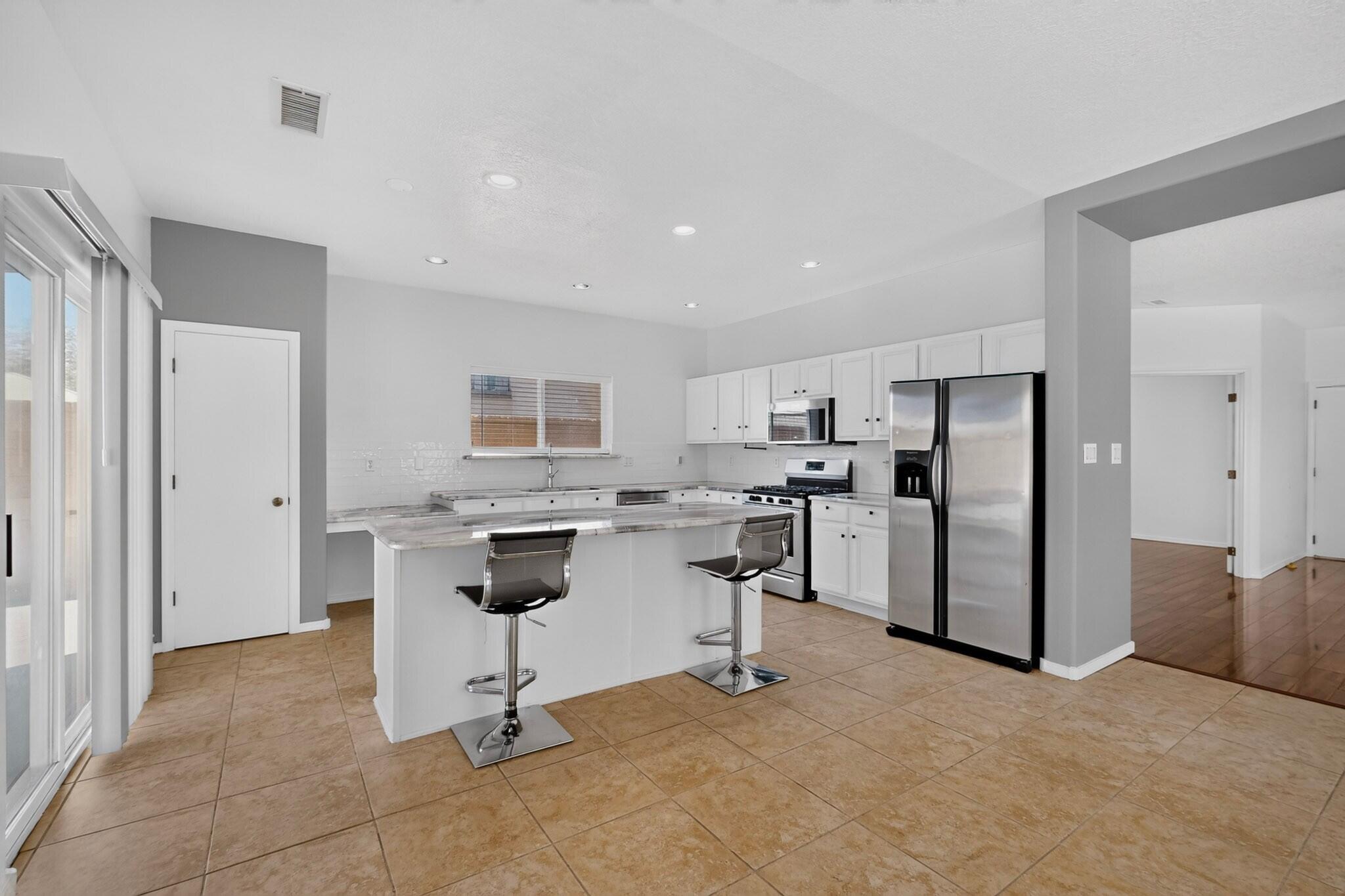 437 Luminoso Drive NW