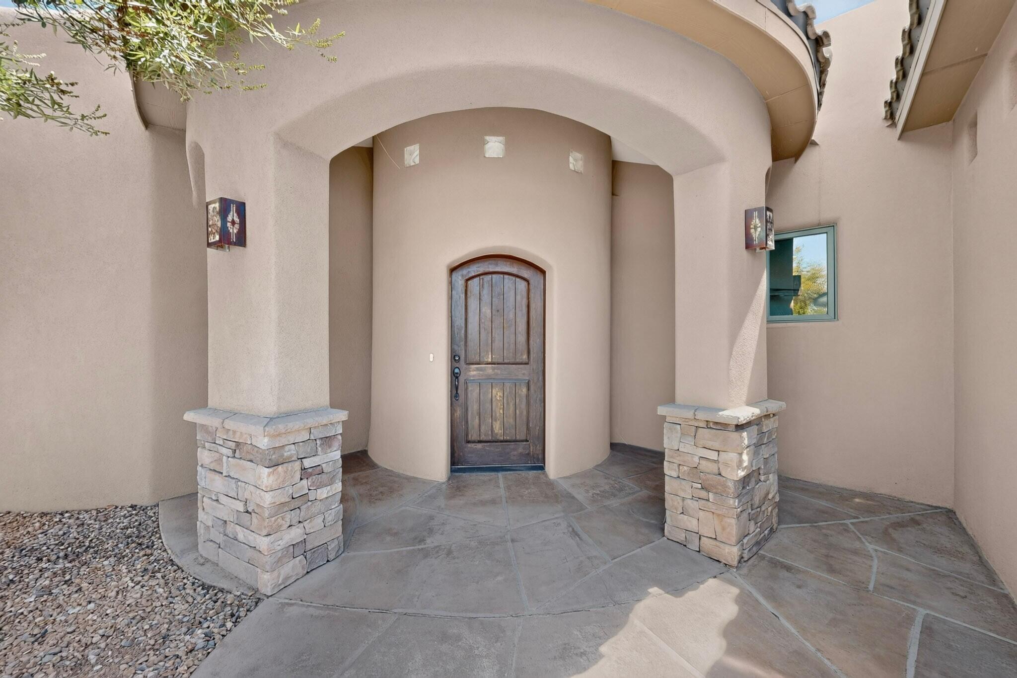 236 Anna Maria Place SW