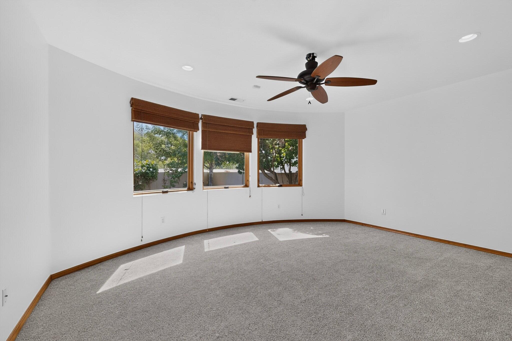 236 Anna Maria Place SW