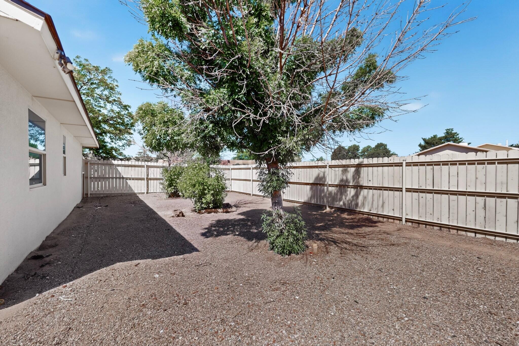 900 Peach Tree Road SE