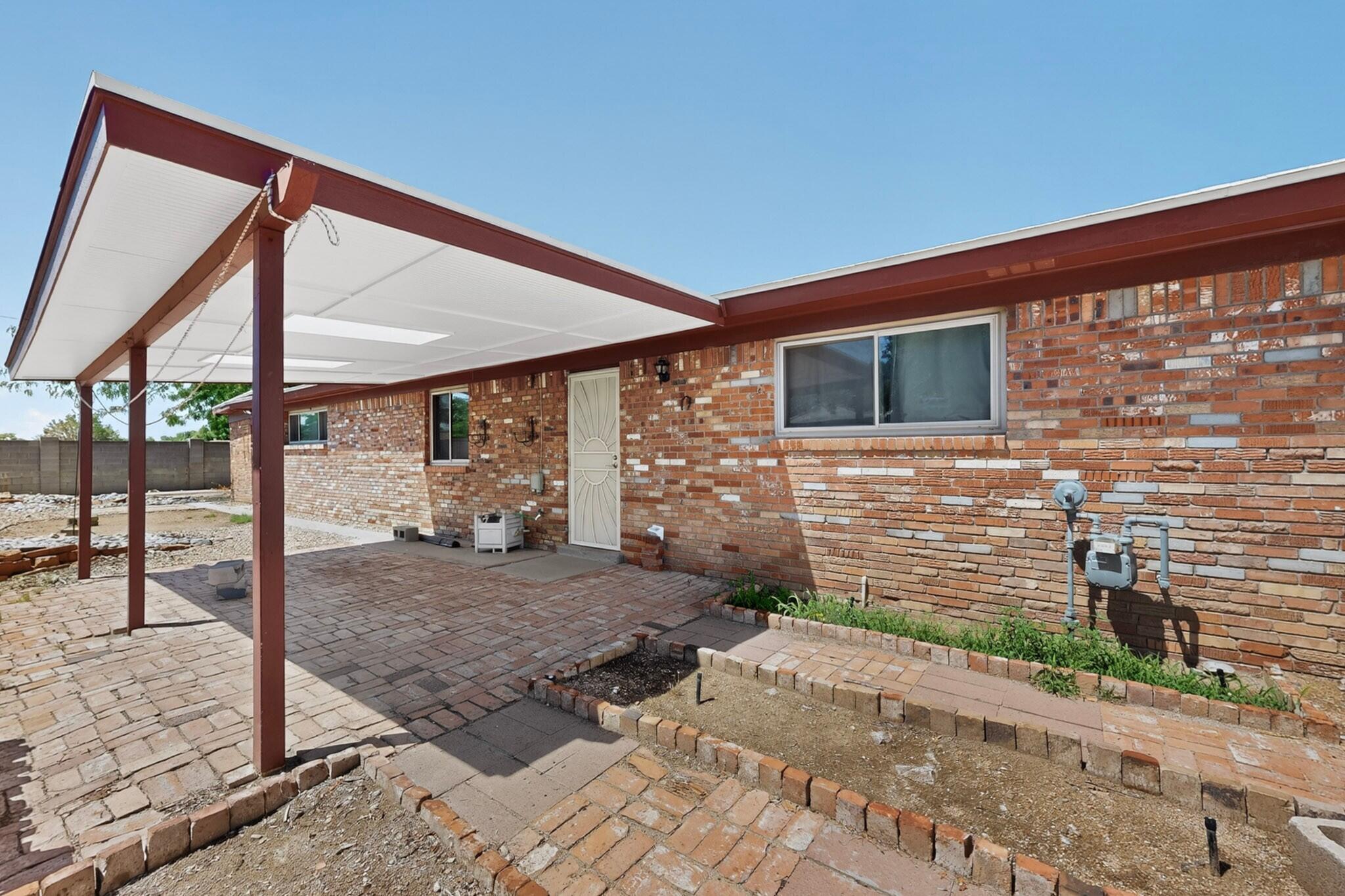 8432 Palo Duro Avenue NE