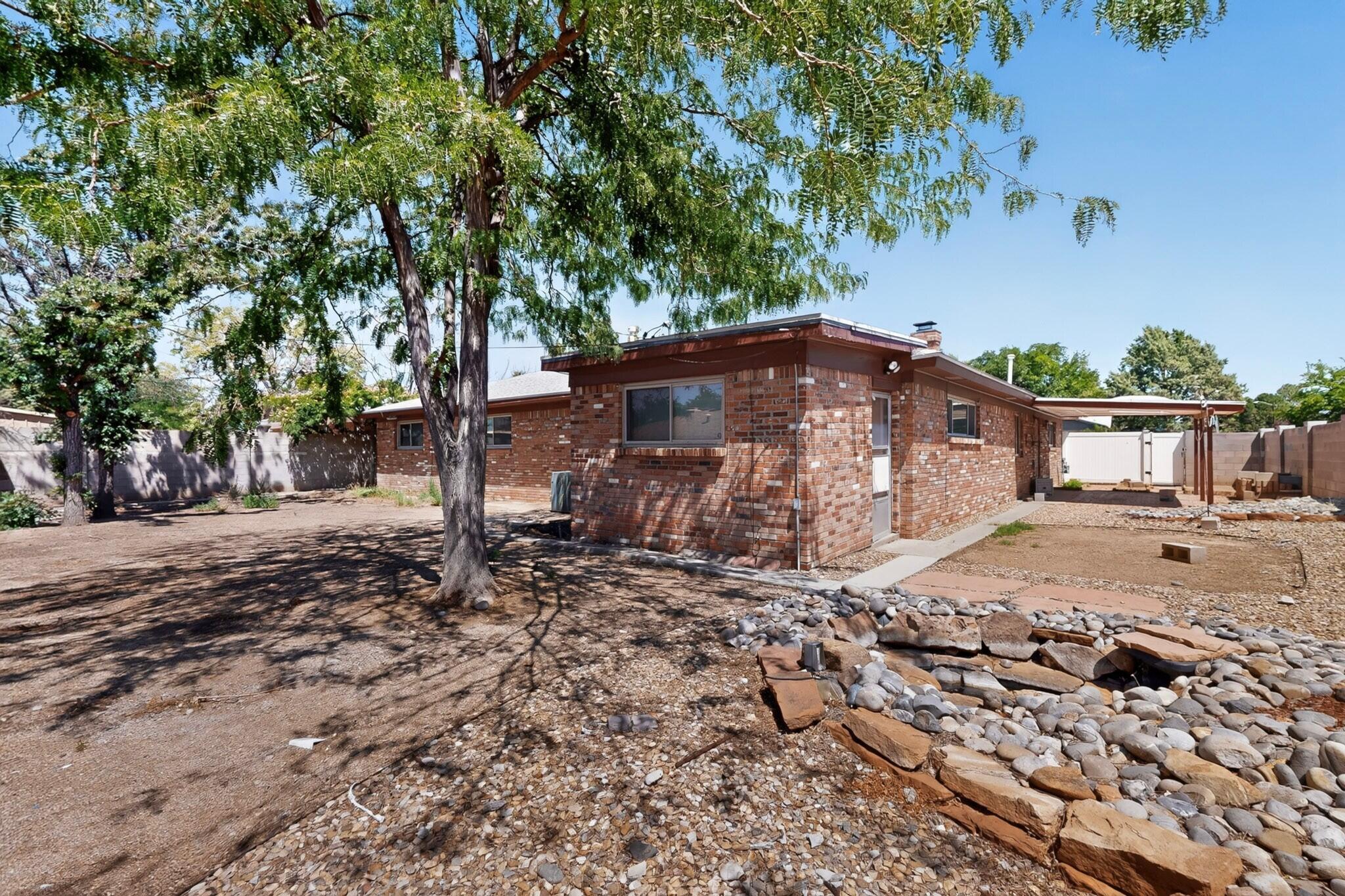 8432 Palo Duro Avenue NE