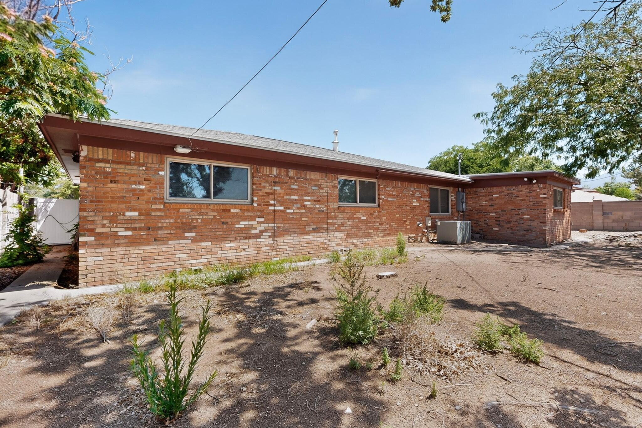 8432 Palo Duro Avenue NE