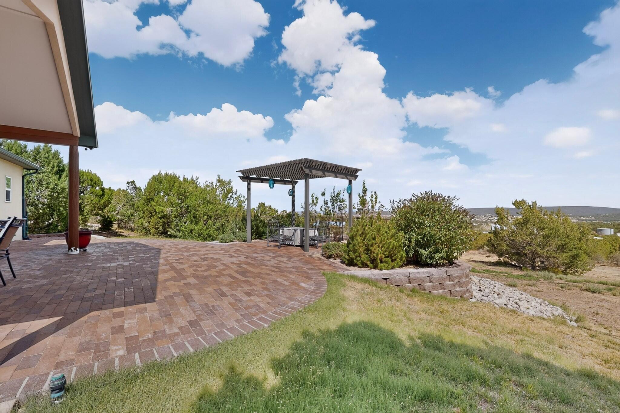 97 Sandia Mountain Ranch Drive