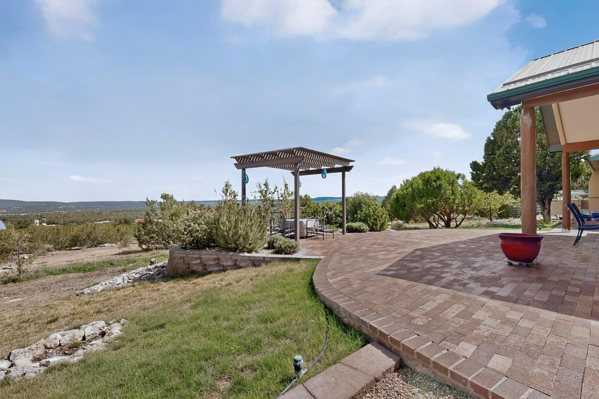97 Sandia Mountain Ranch Drive