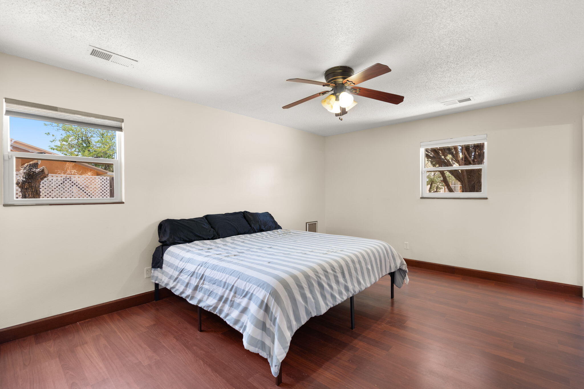 3705 35th Circle SE