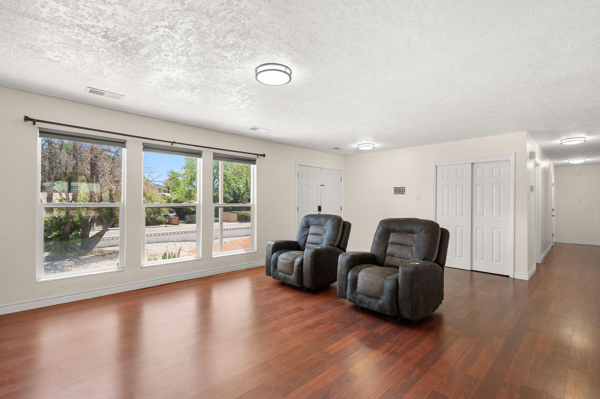 3705 35th Circle SE