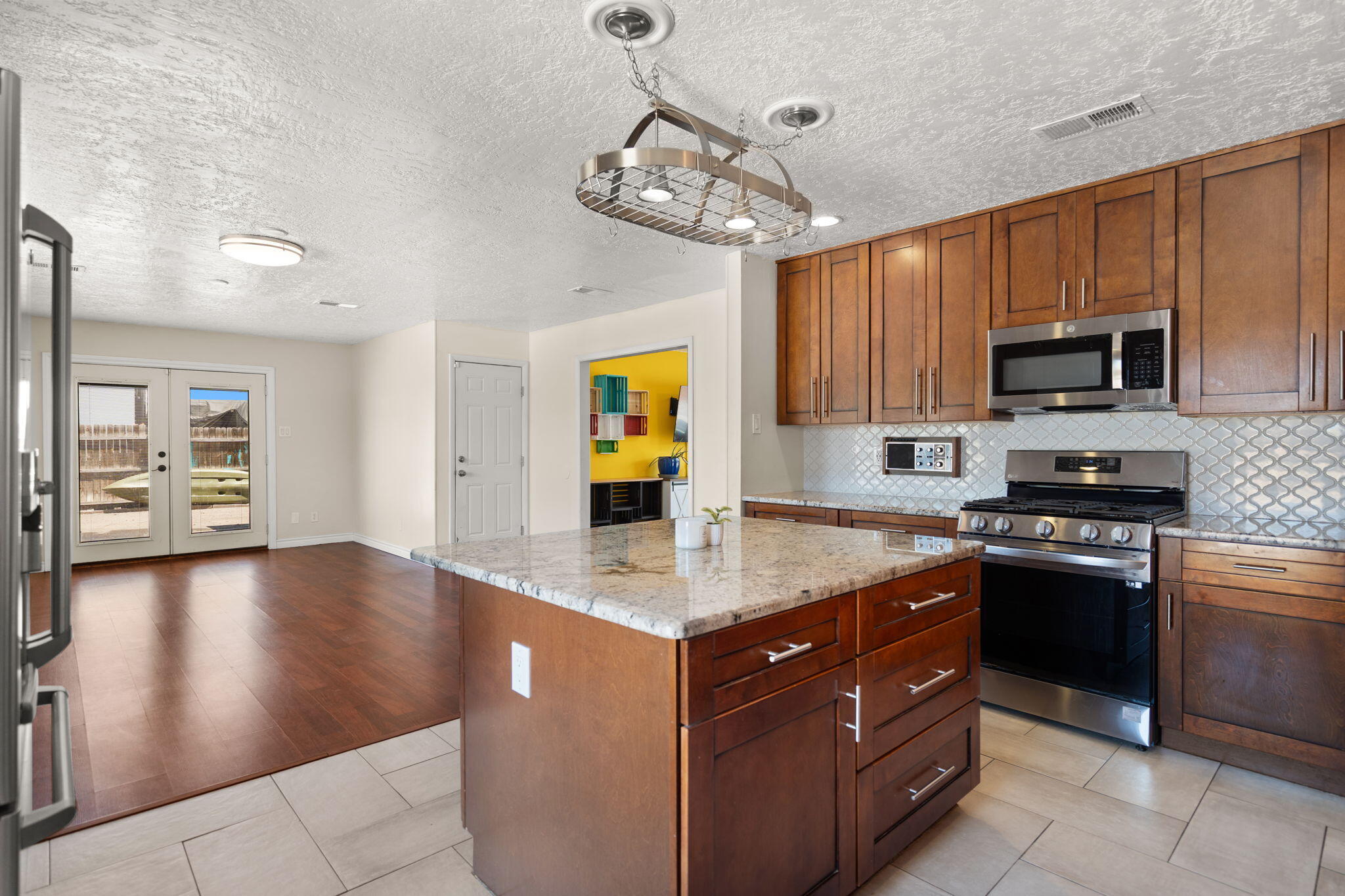 3705 35th Circle SE