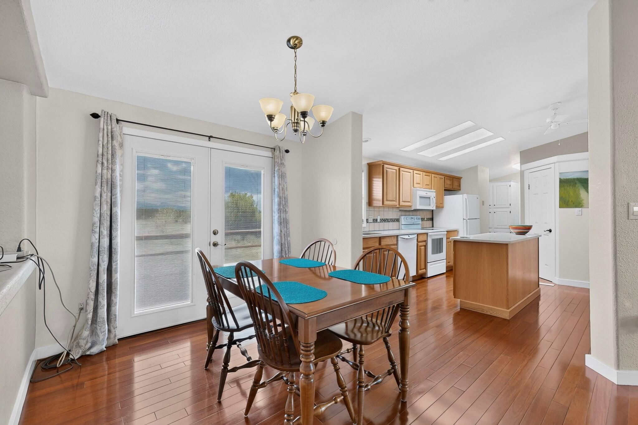 13 Crystal Gardens Lane