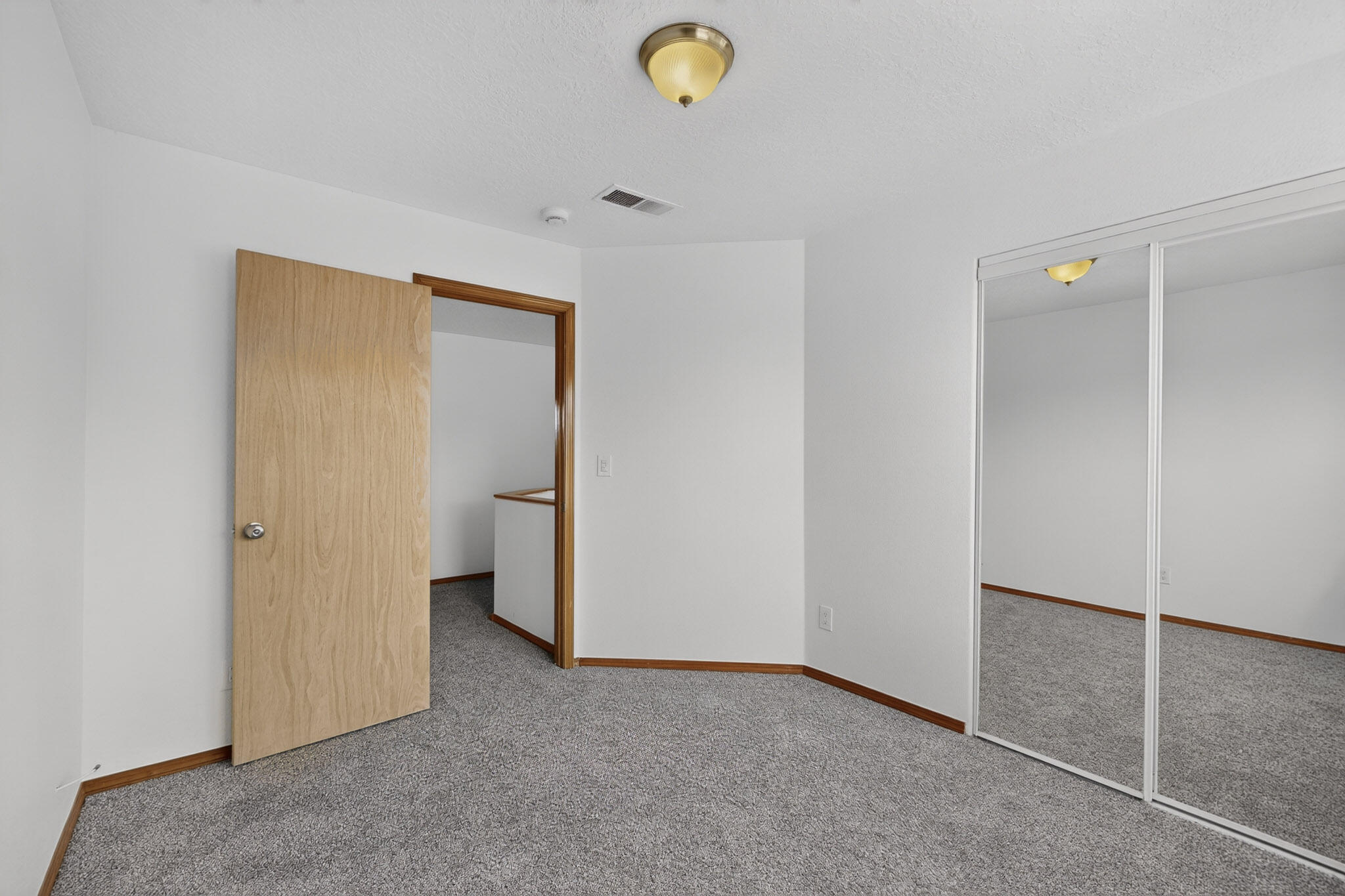 7 Willow Trace