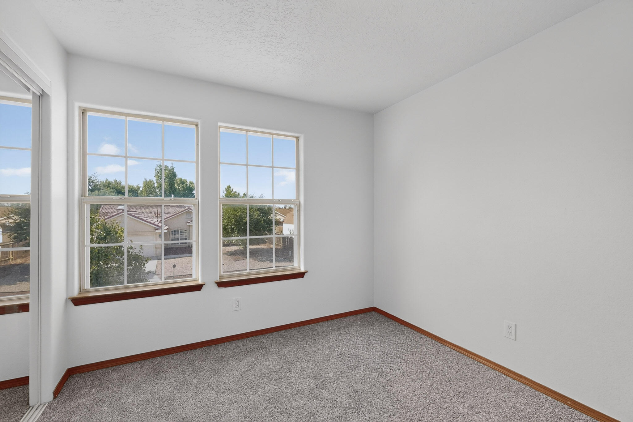 7 Willow Trace
