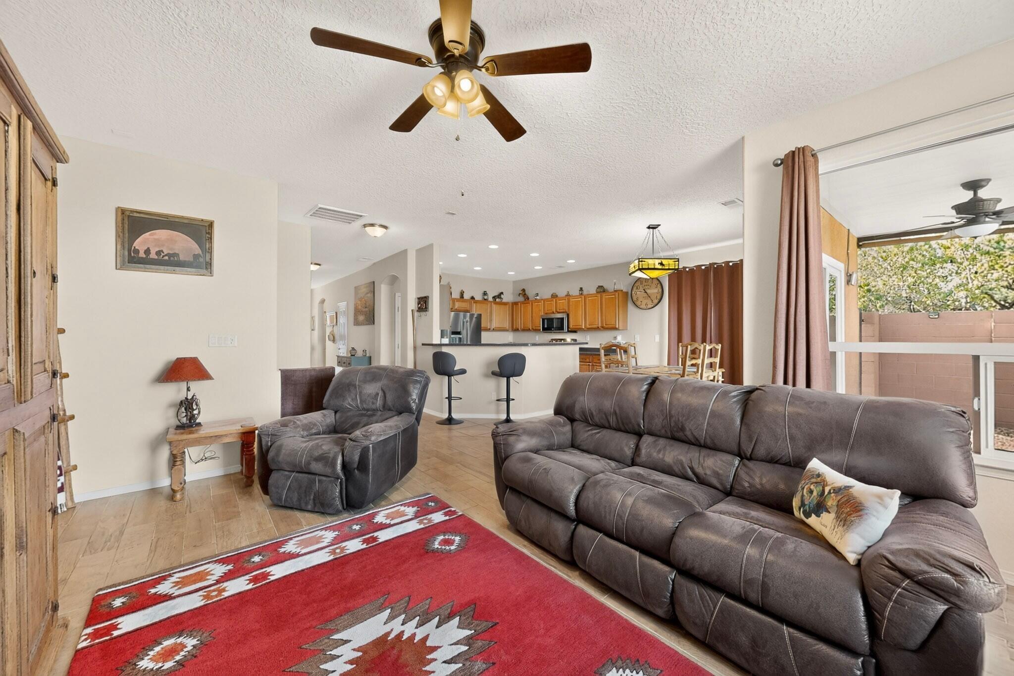 10215 Ventana Oeste Drive NW