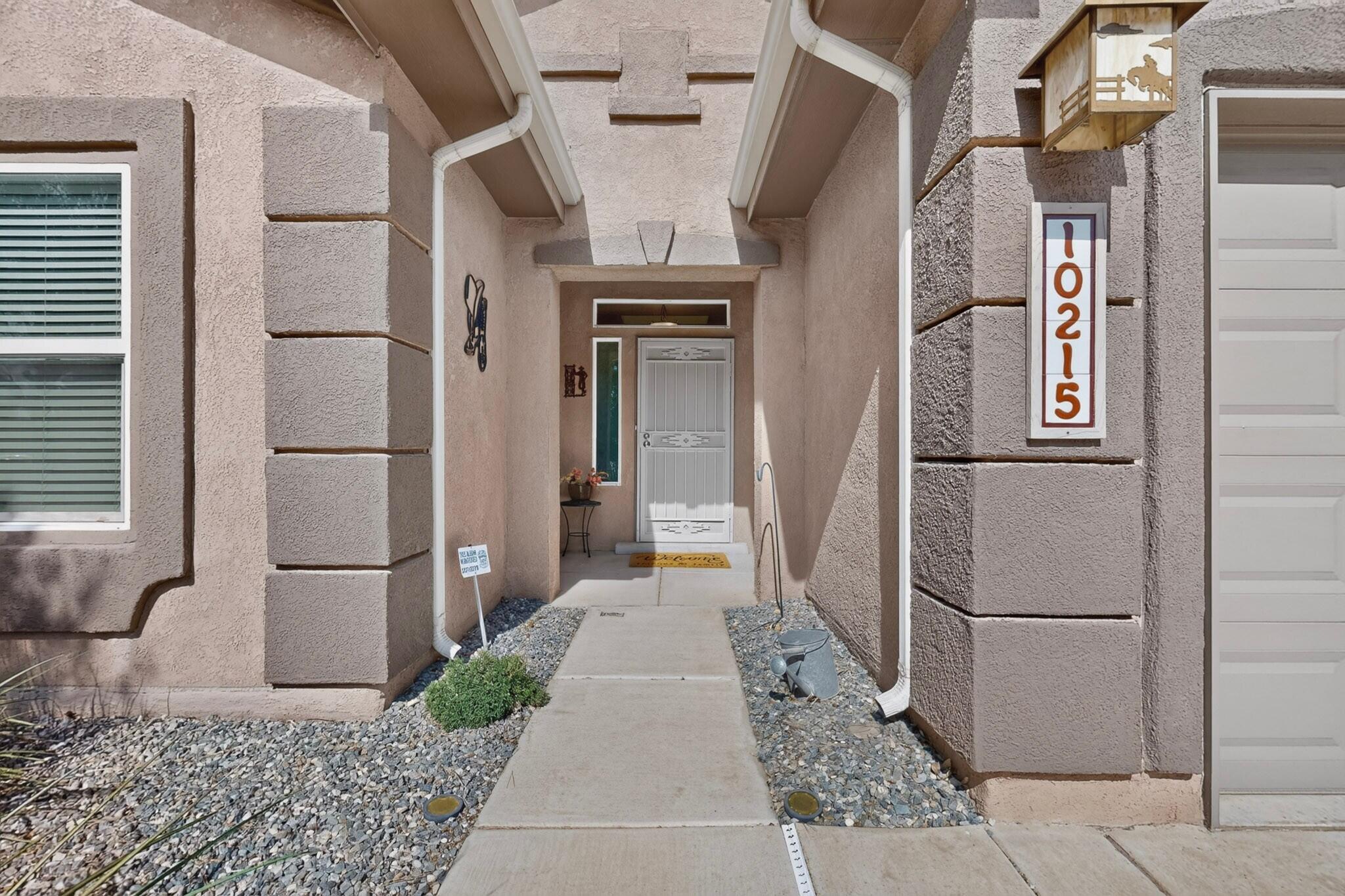 10215 Ventana Oeste Drive NW