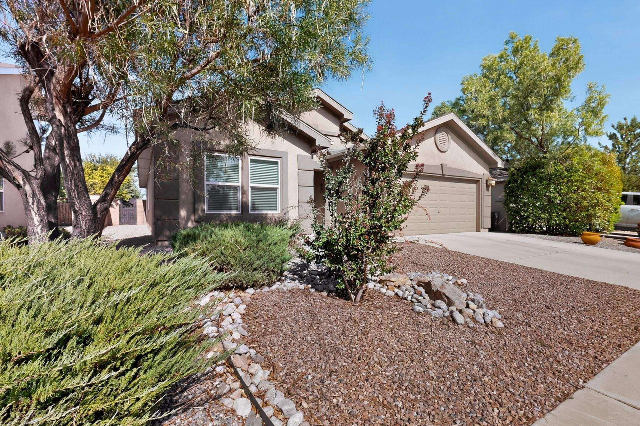 10215 Ventana Oeste Drive NW