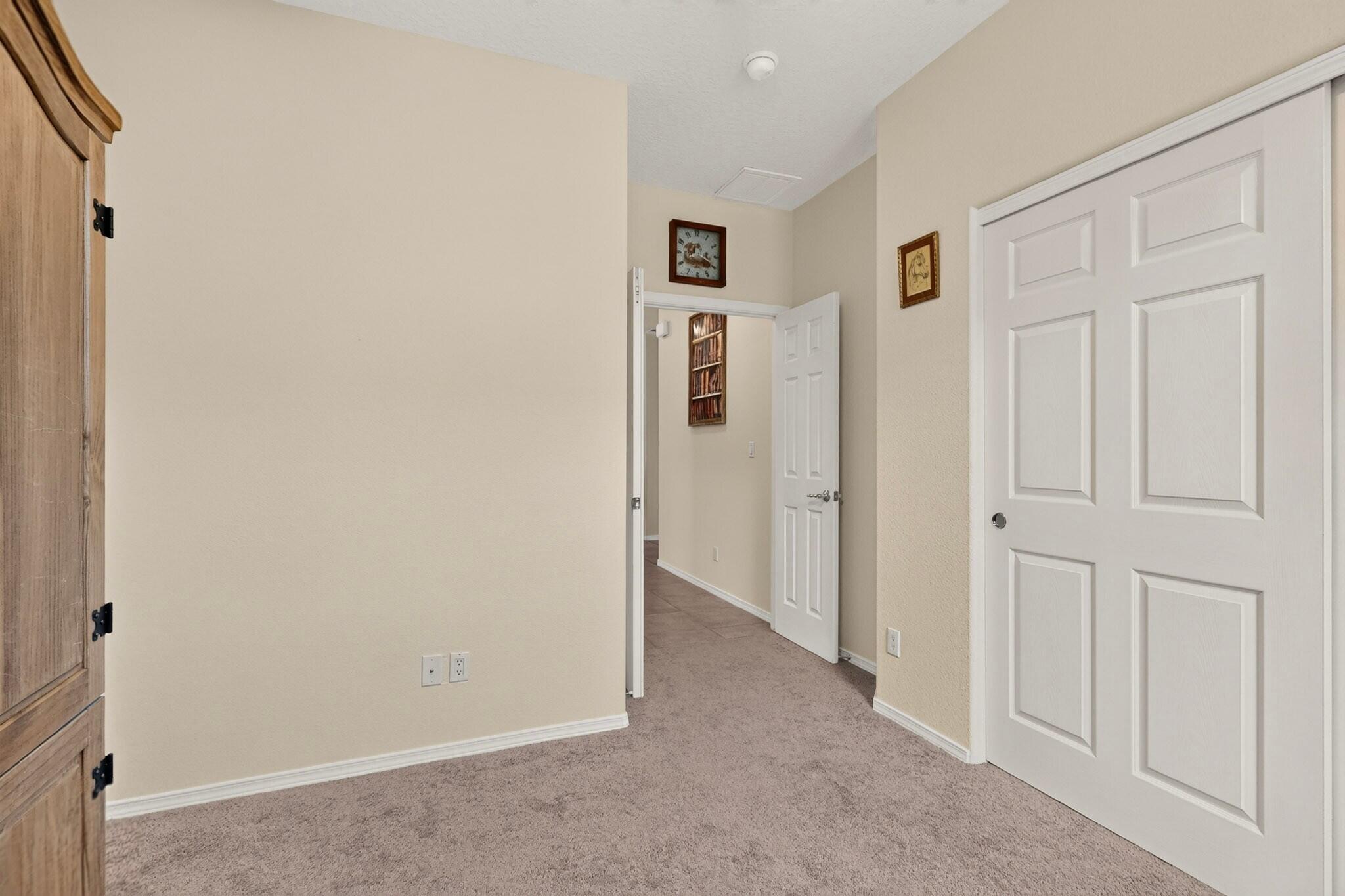 10215 Ventana Oeste Drive NW