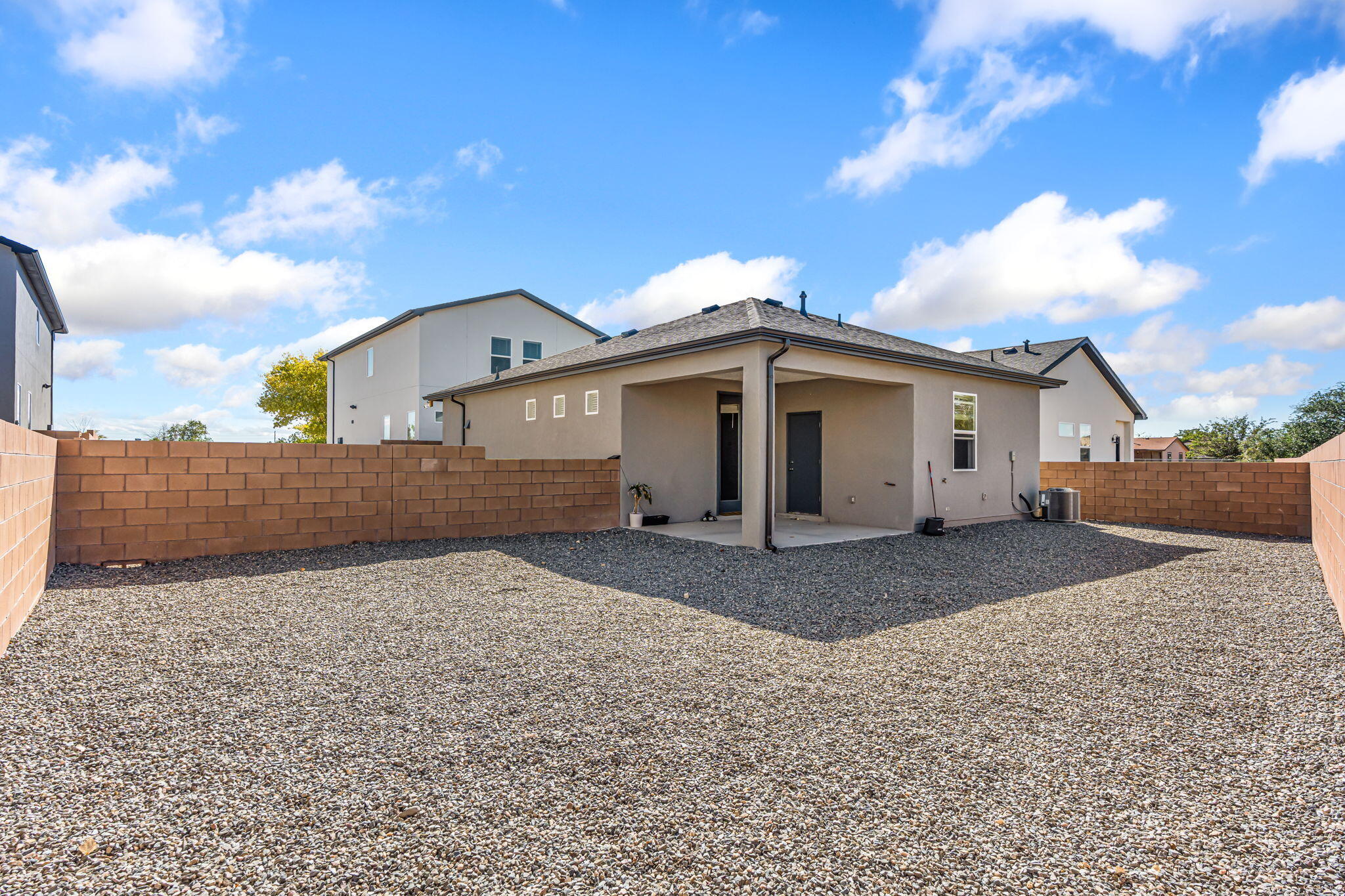 396 Pecos Loop SE