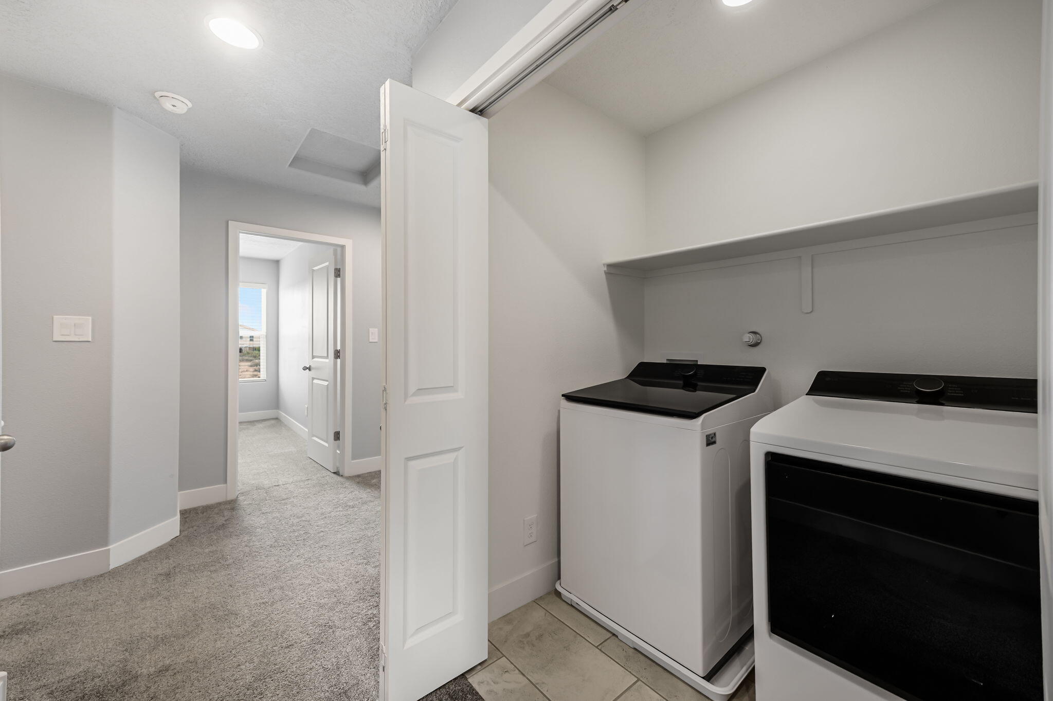 396 Pecos Loop SE