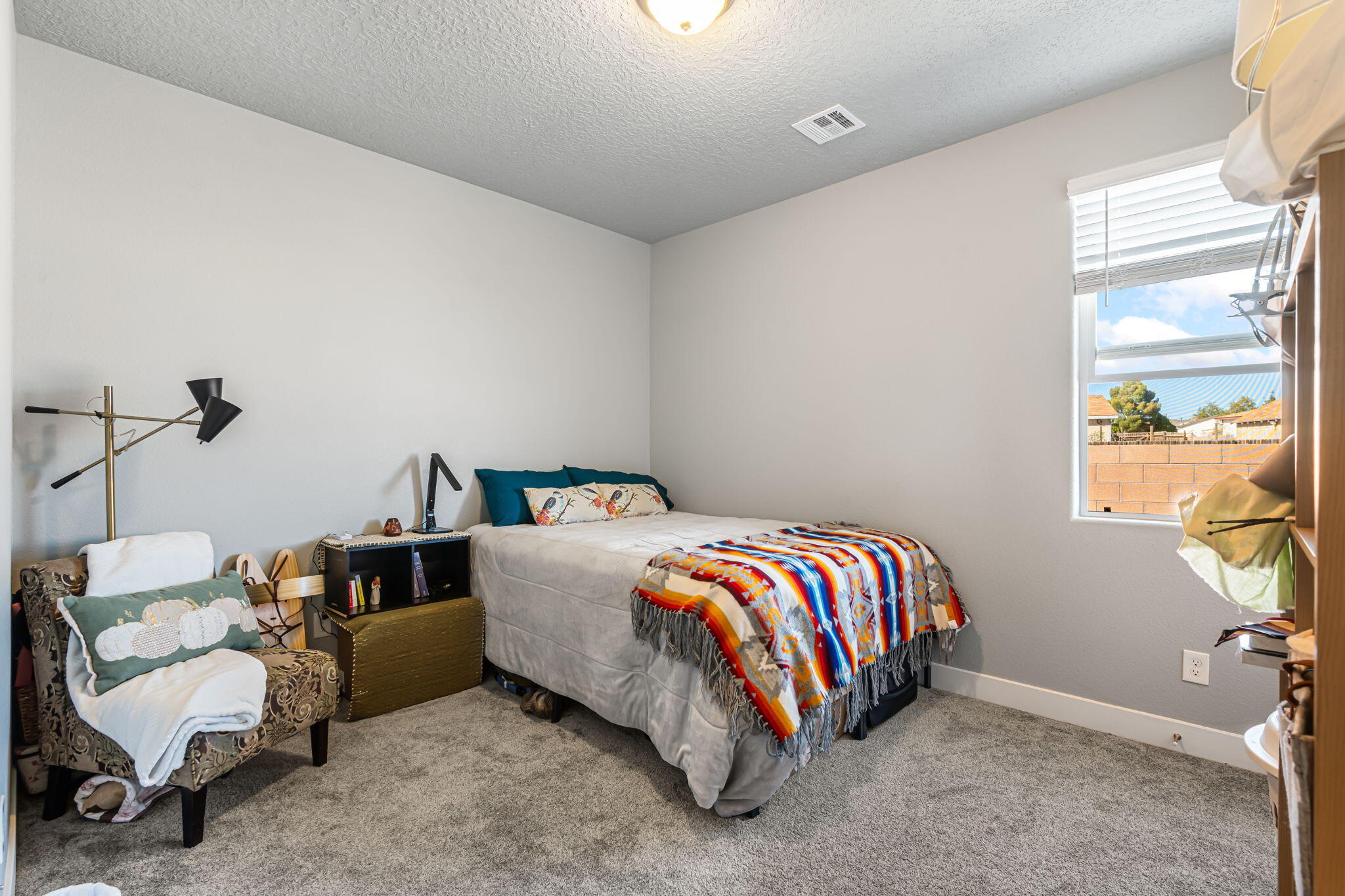 396 Pecos Loop SE