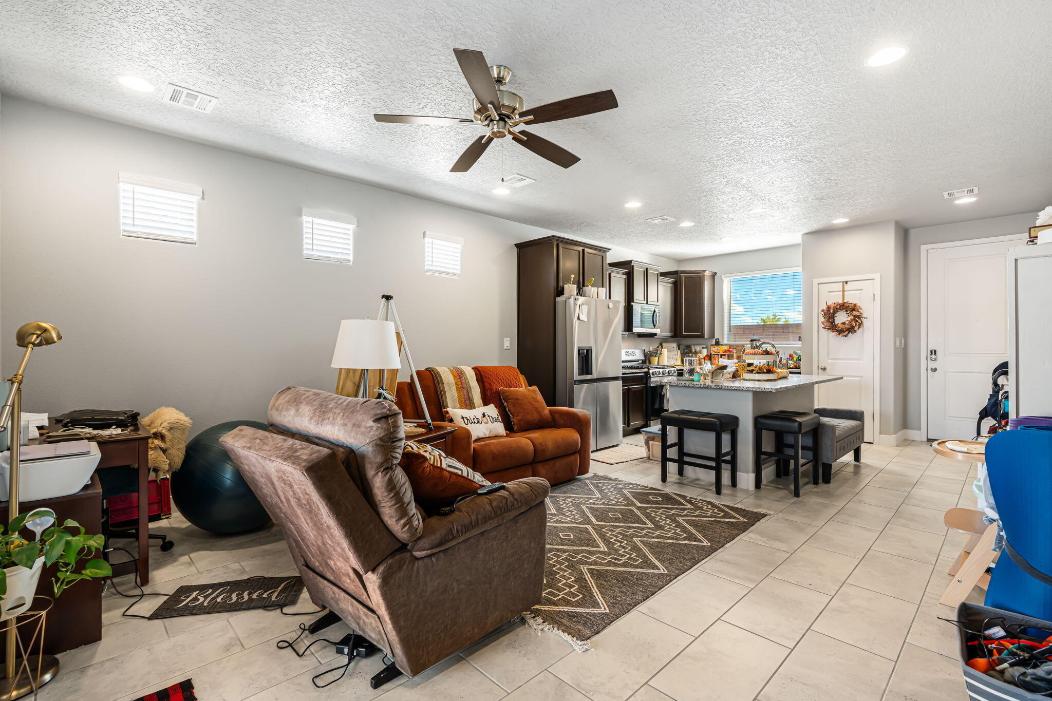 396 Pecos Loop SE